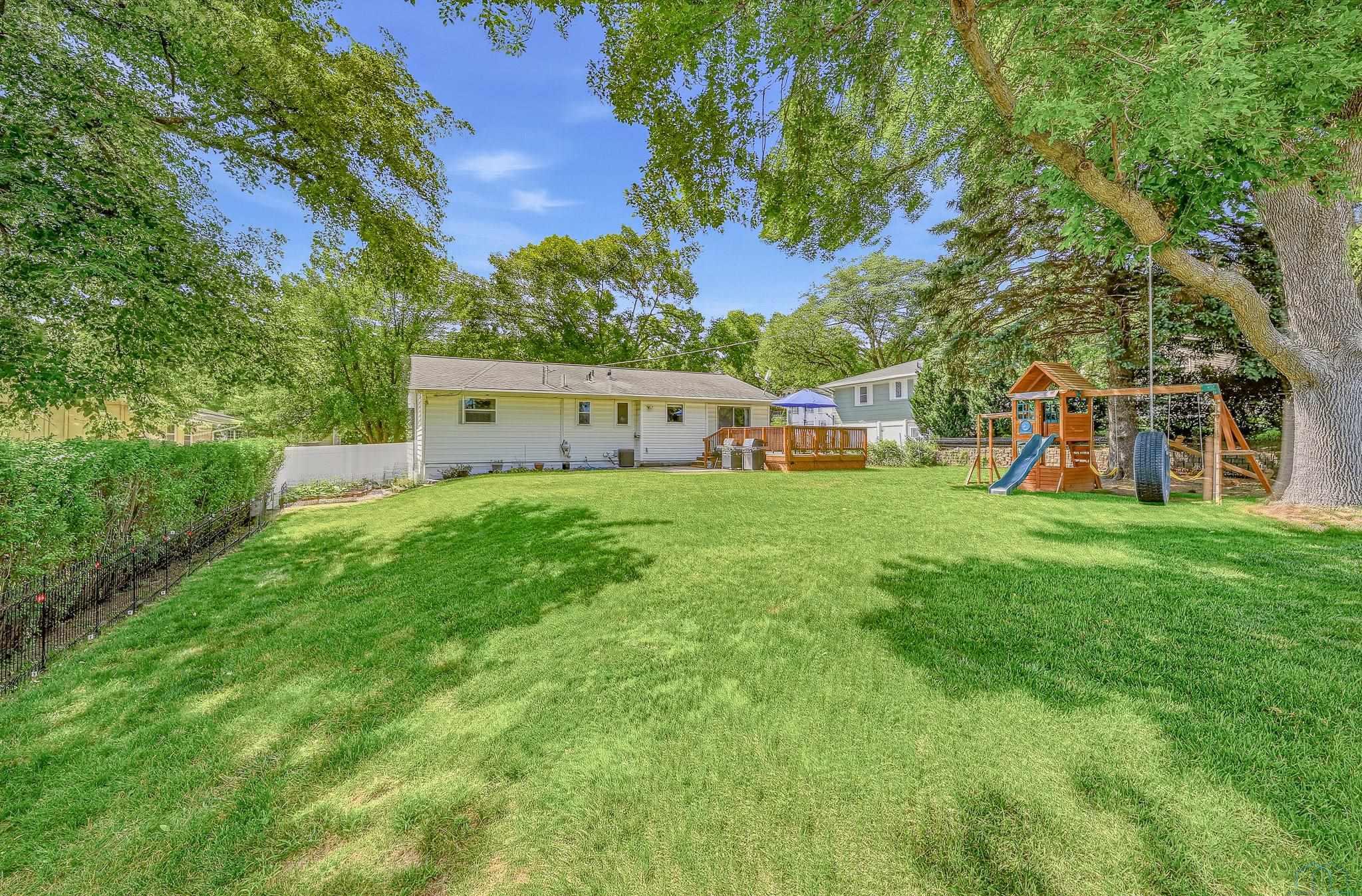 MLS #833761