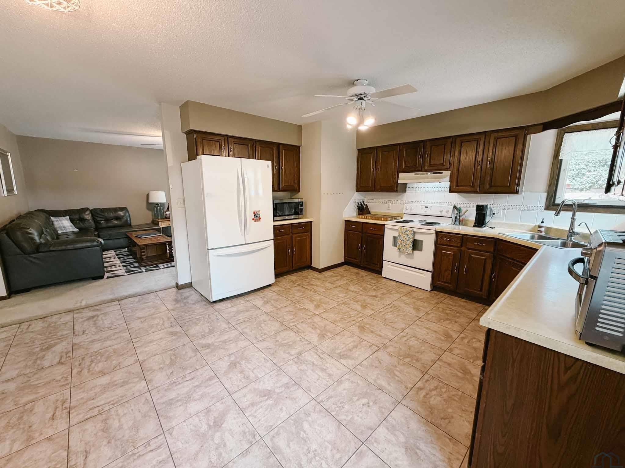 MLS #833769