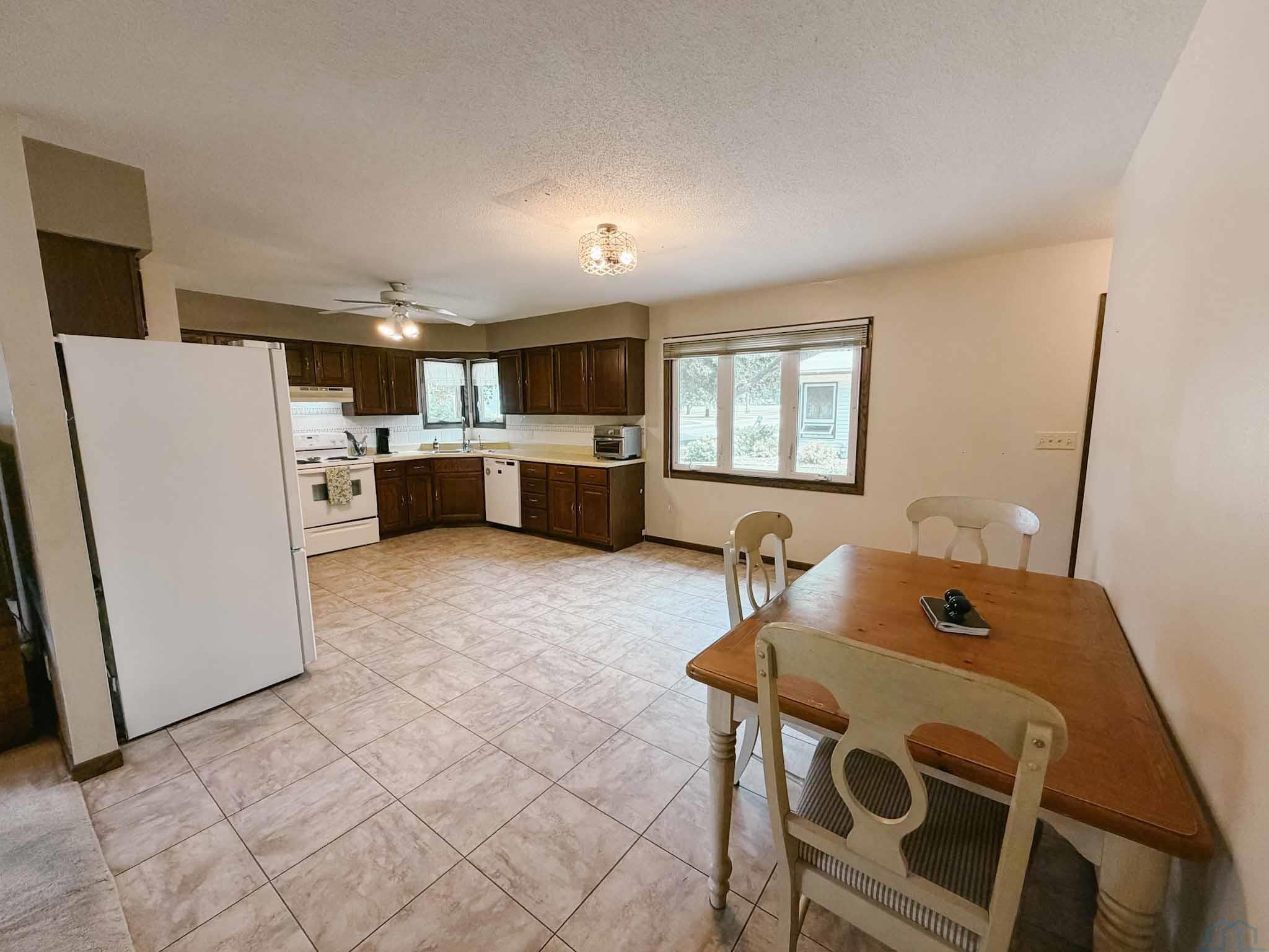 MLS #833769