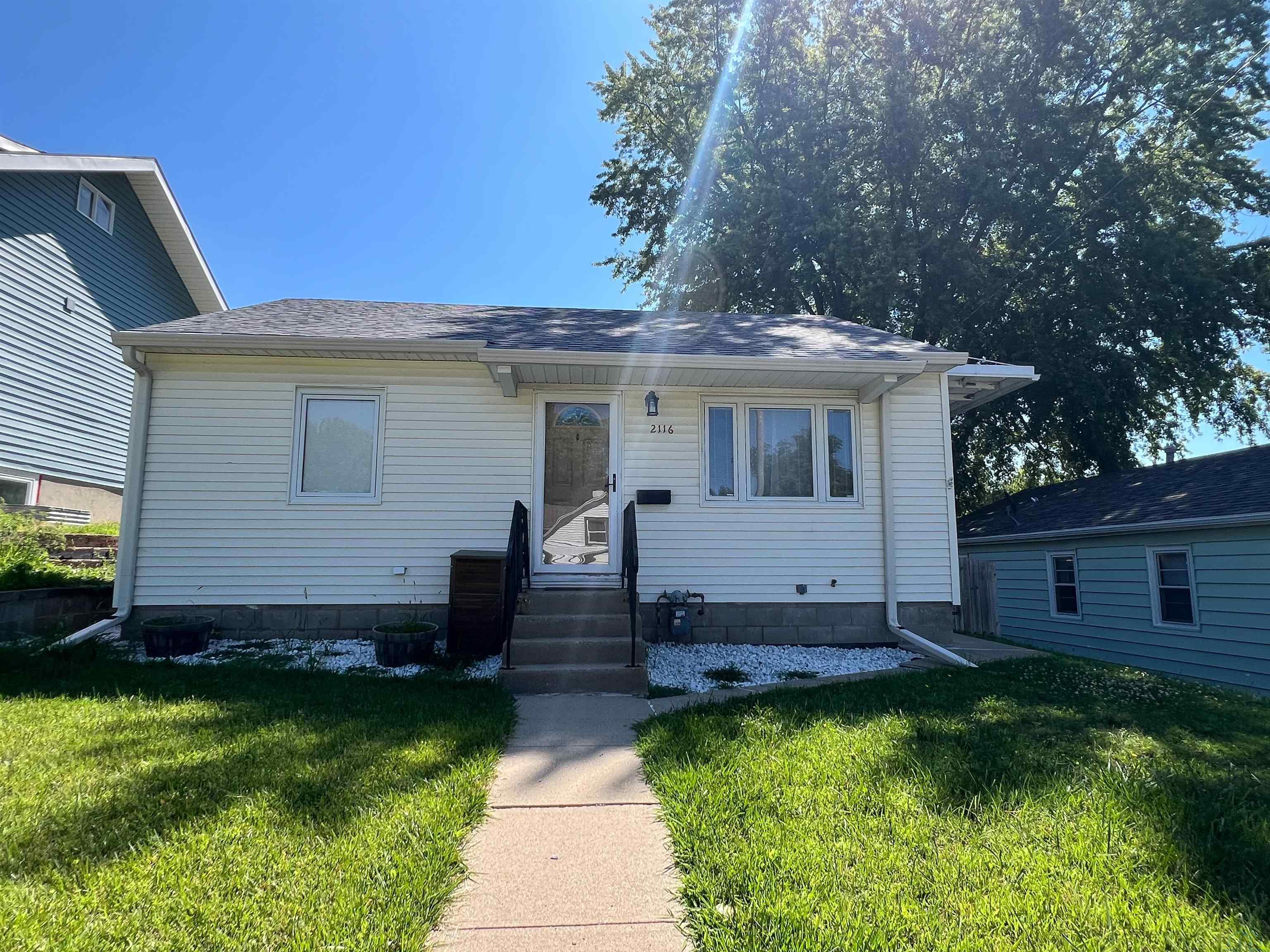 2116 Cypress S, Sioux City, IA 51106 