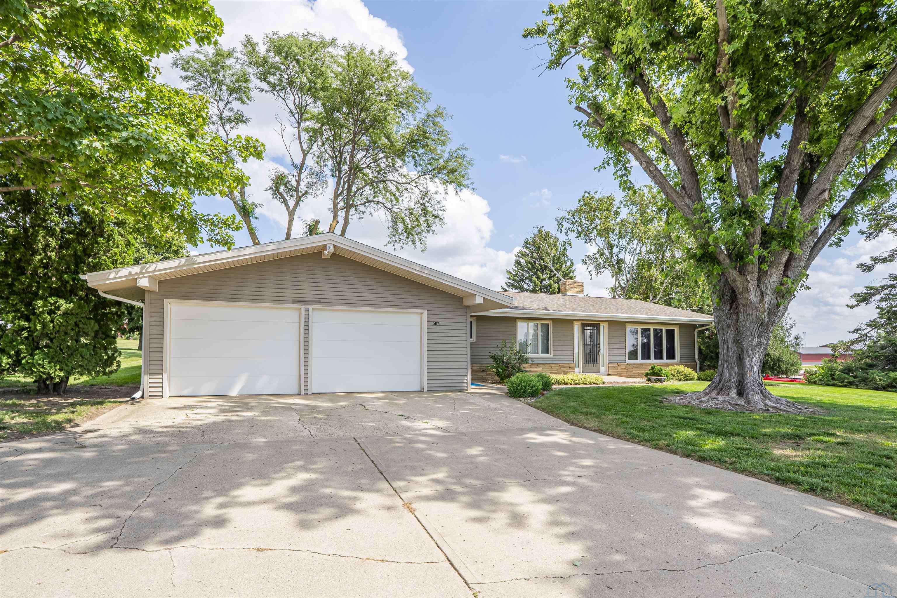 303 Virginia Street						  						 , Alton						 , IA						  51003						  