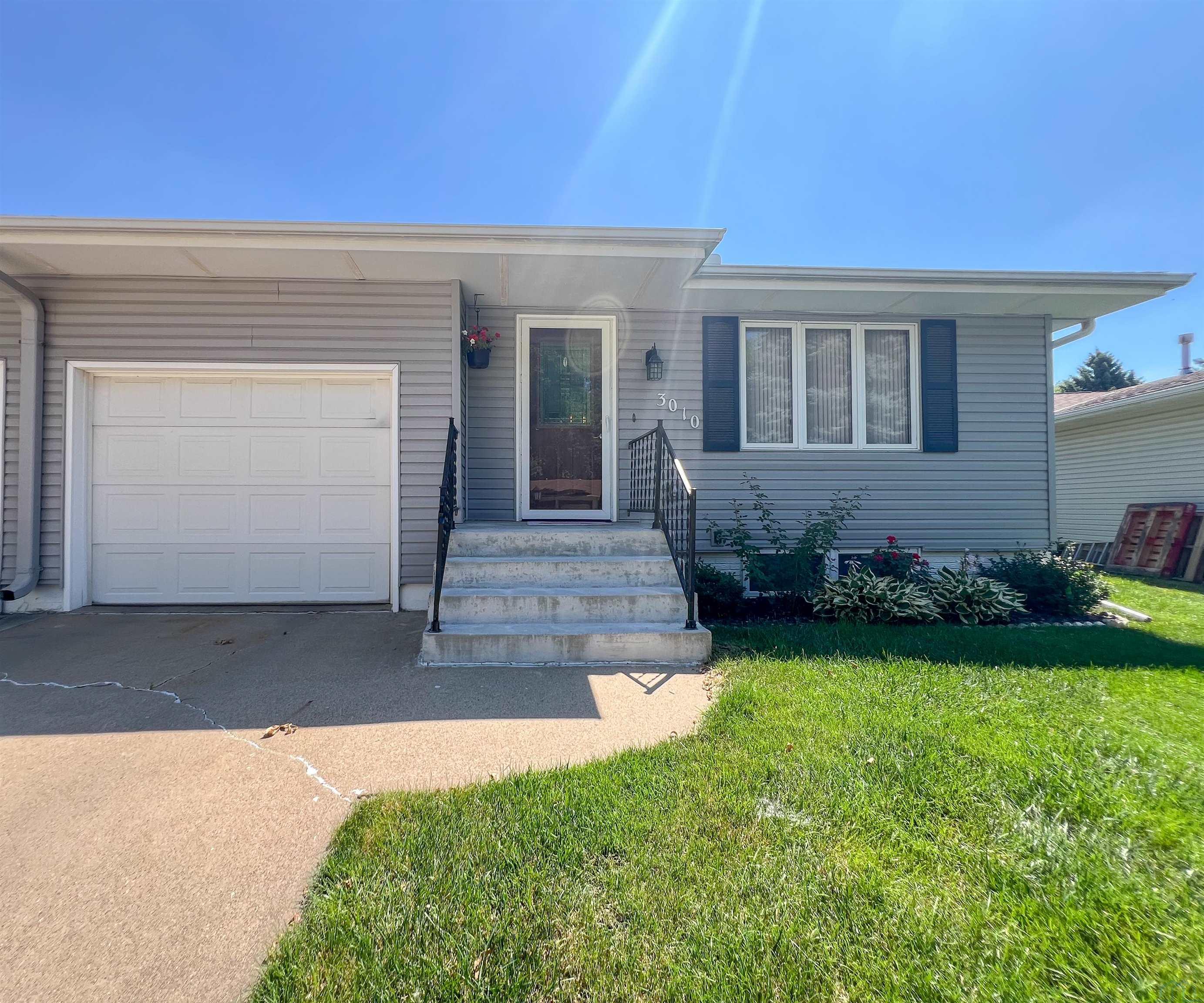 3010 Viking Dr. #Apt 1, Sioux City, IA 51104 
