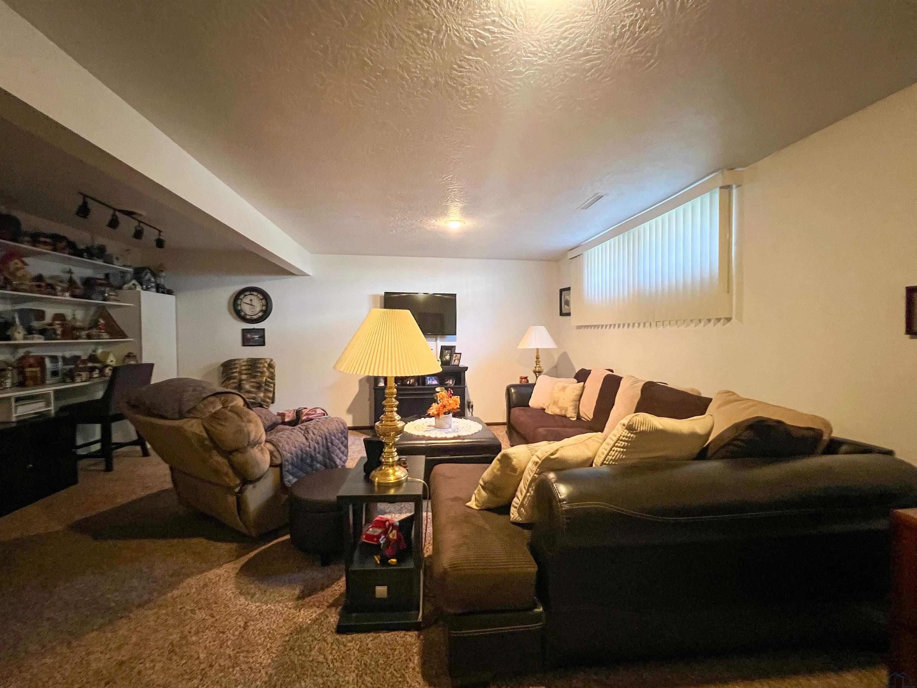 MLS #833838
