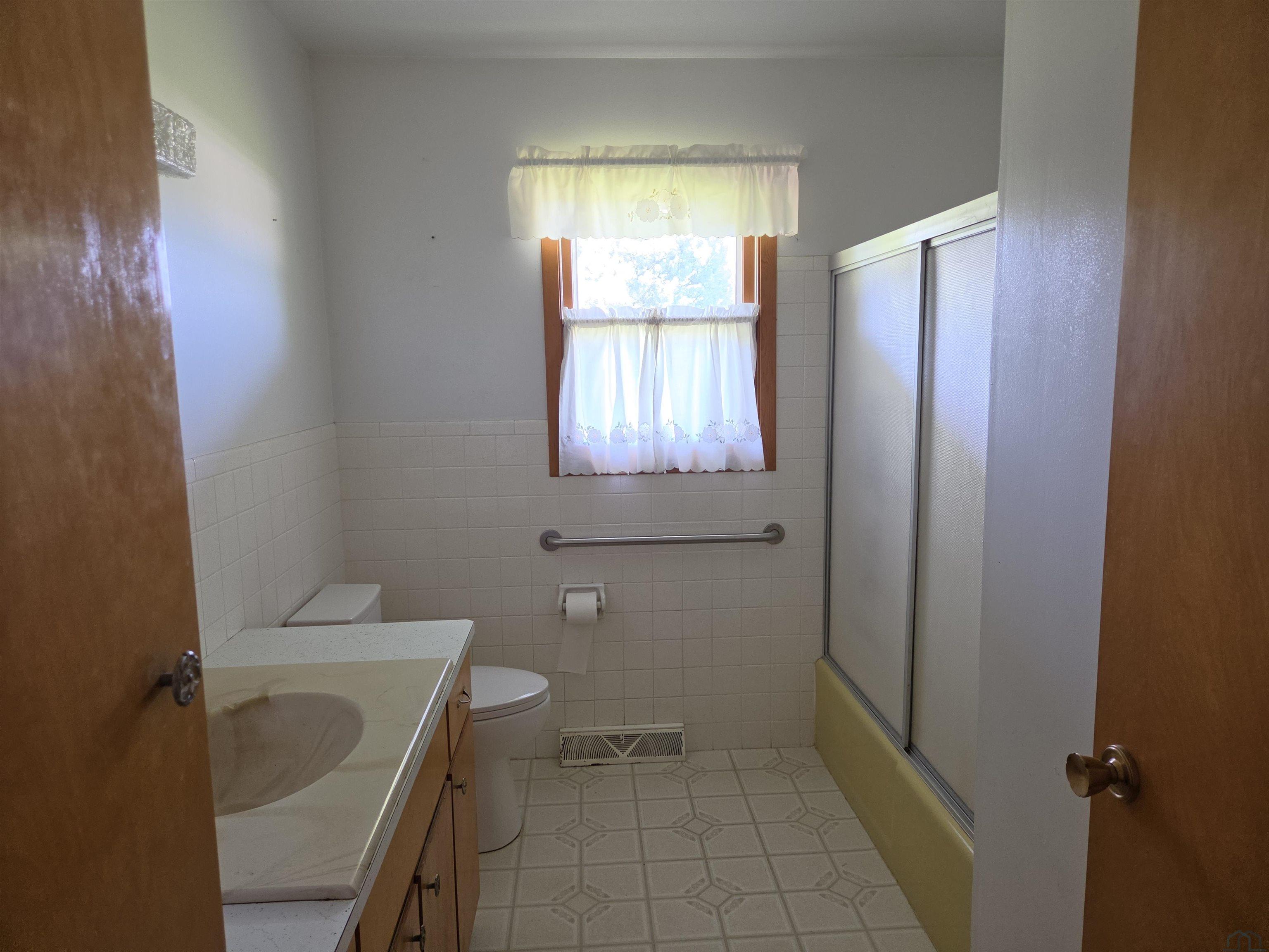 MLS #833863