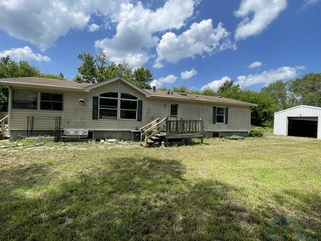 1455 County RD 42, Tekamah, NE 68061 