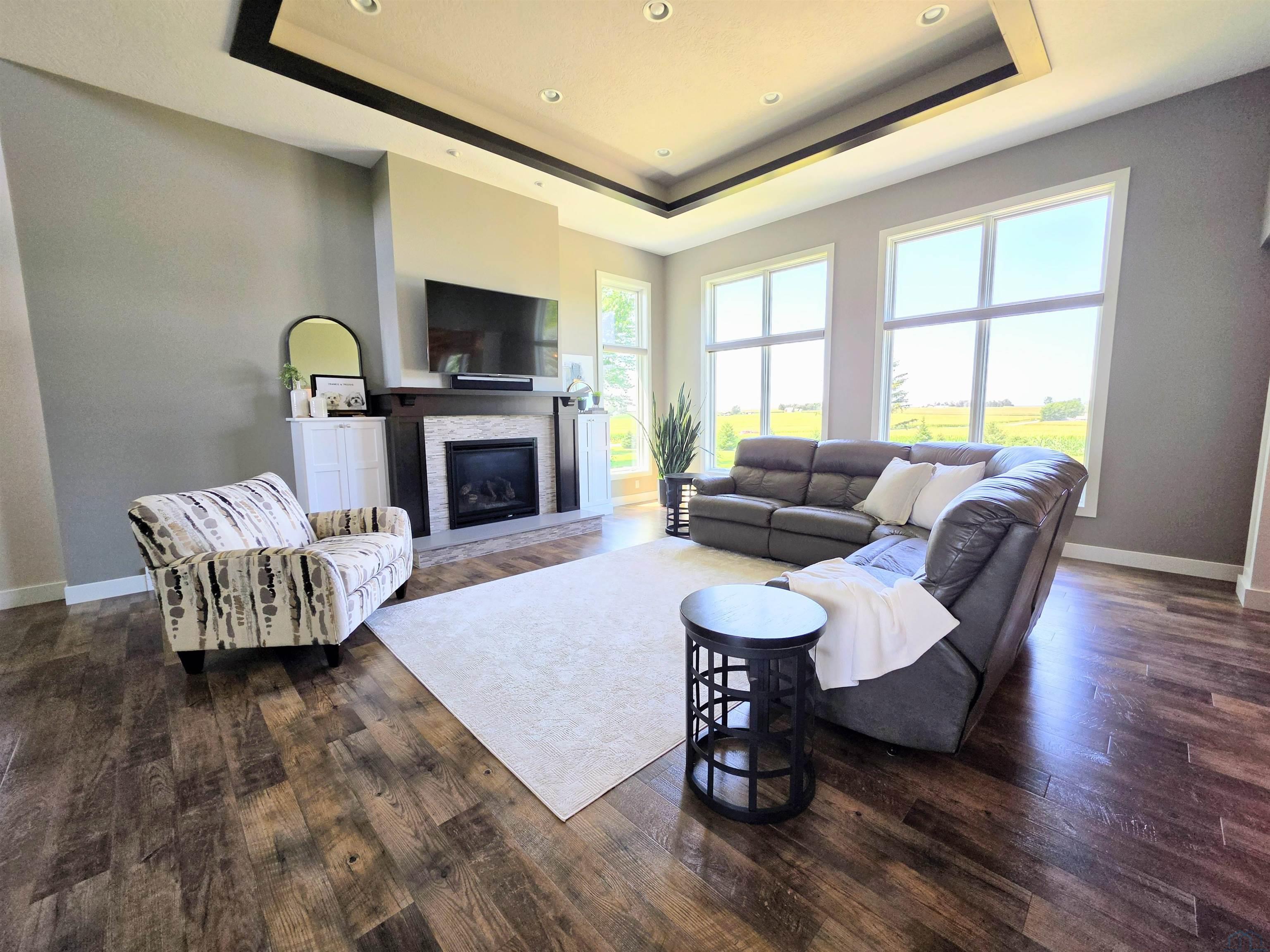 MLS #833871