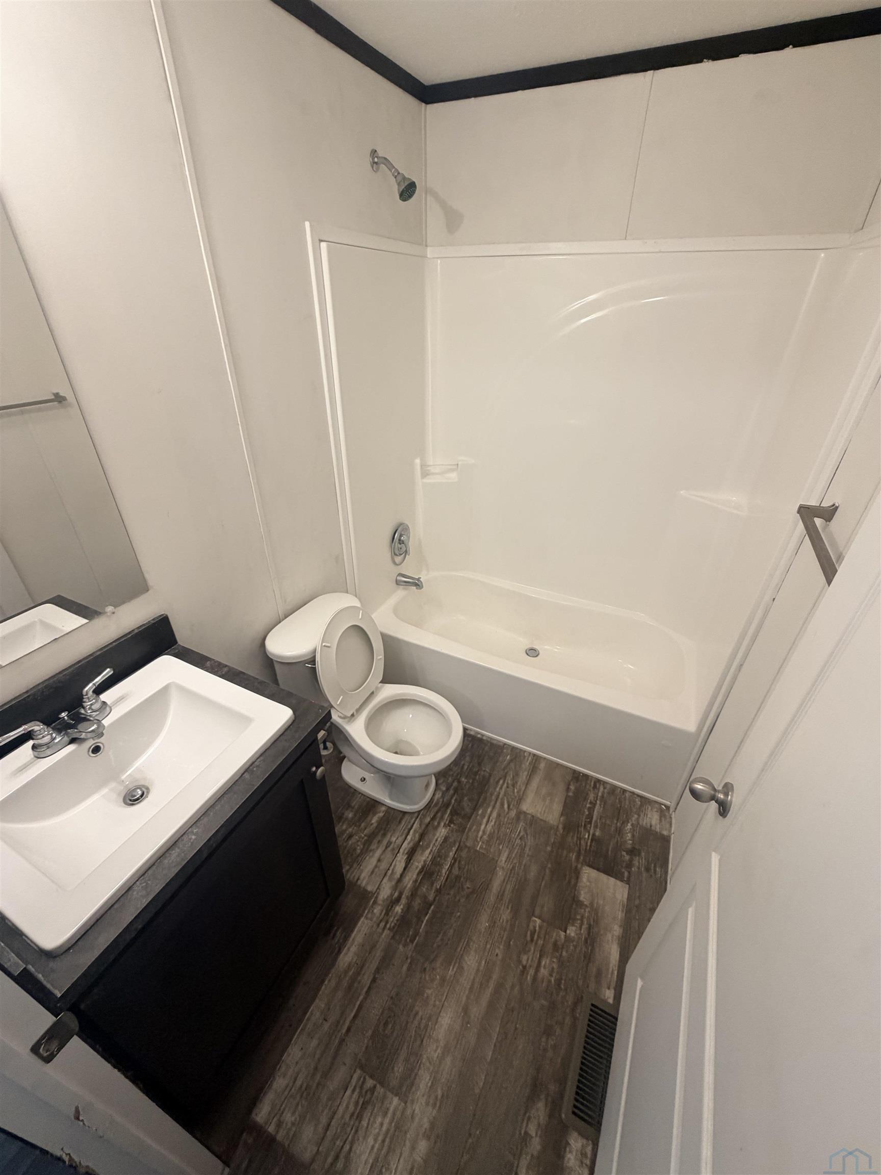MLS #833884