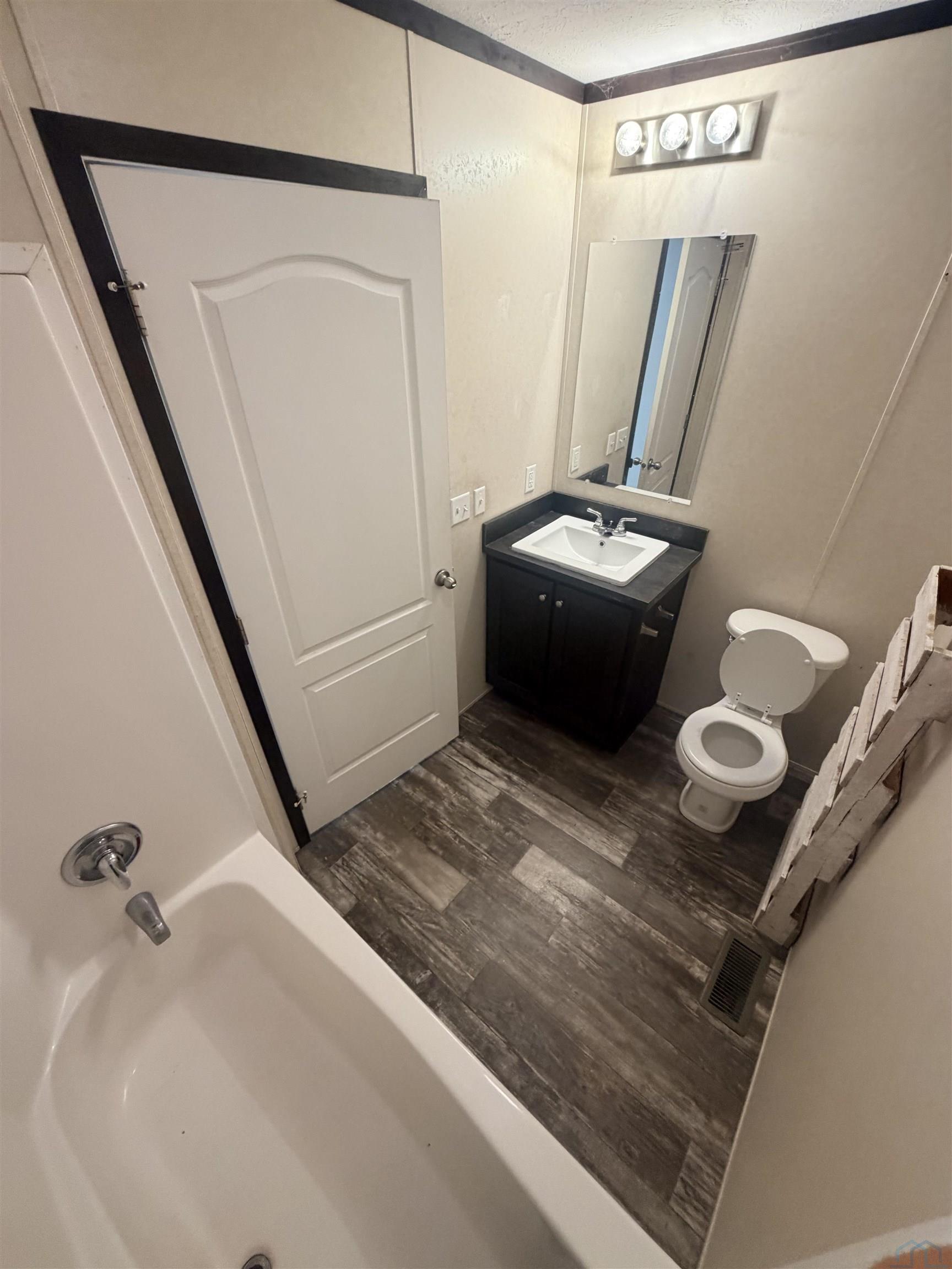MLS #833884