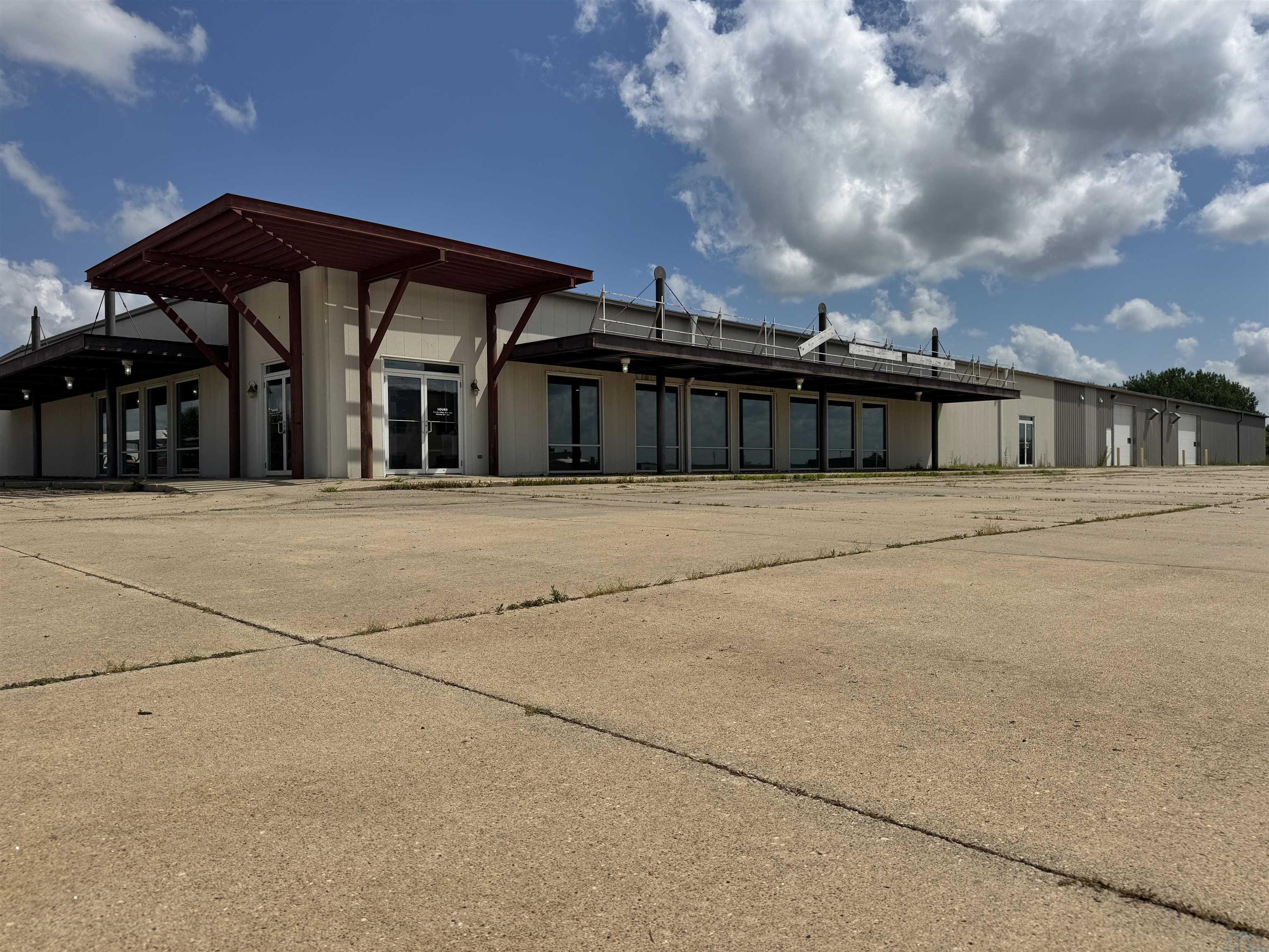 1450 N 2nd St N 2nd St, Cherokee, IA 51012 
