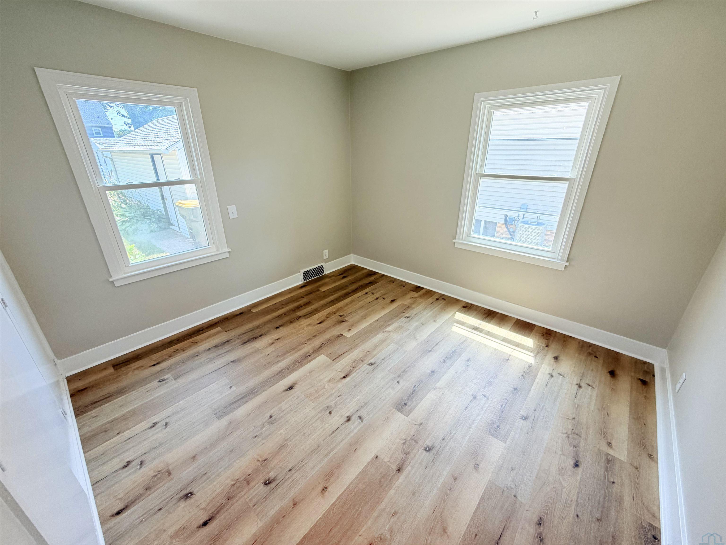 MLS #833899