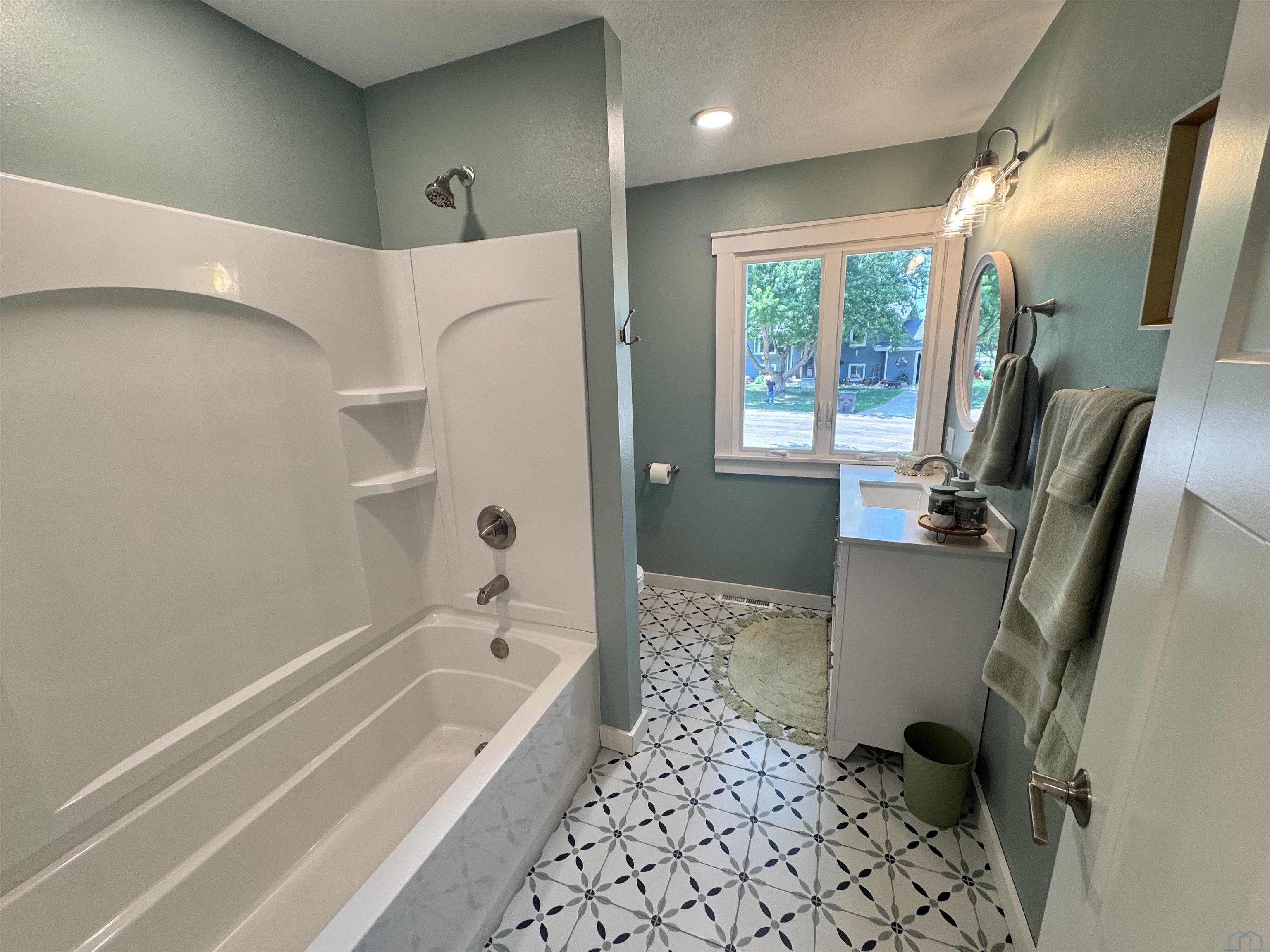 MLS #833903