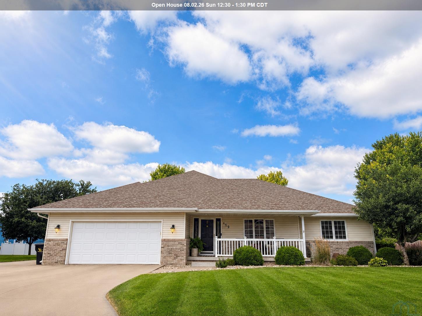 419 Coniston Cir, Sergeant Bluff, IA 51054 