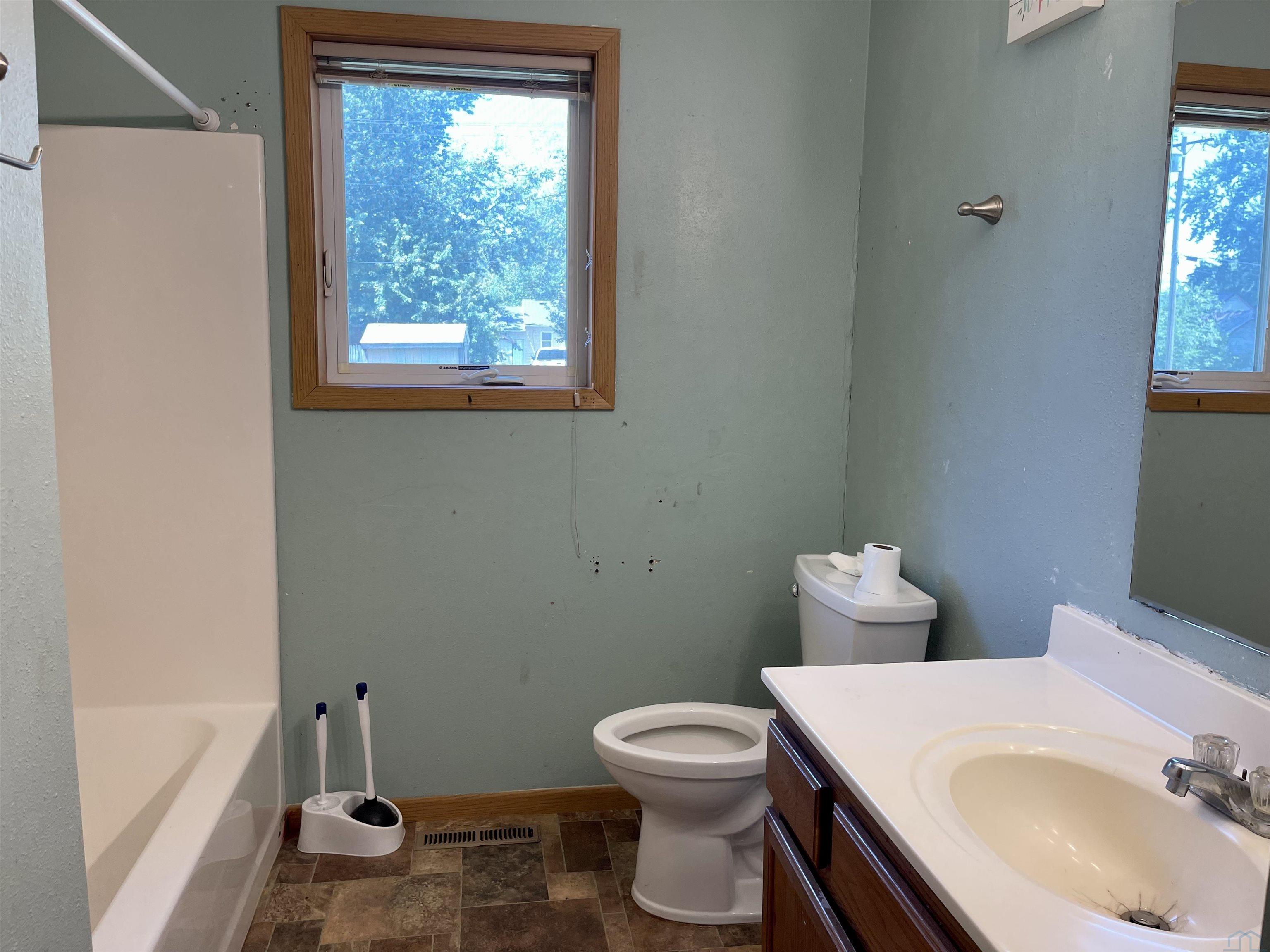 MLS #833918