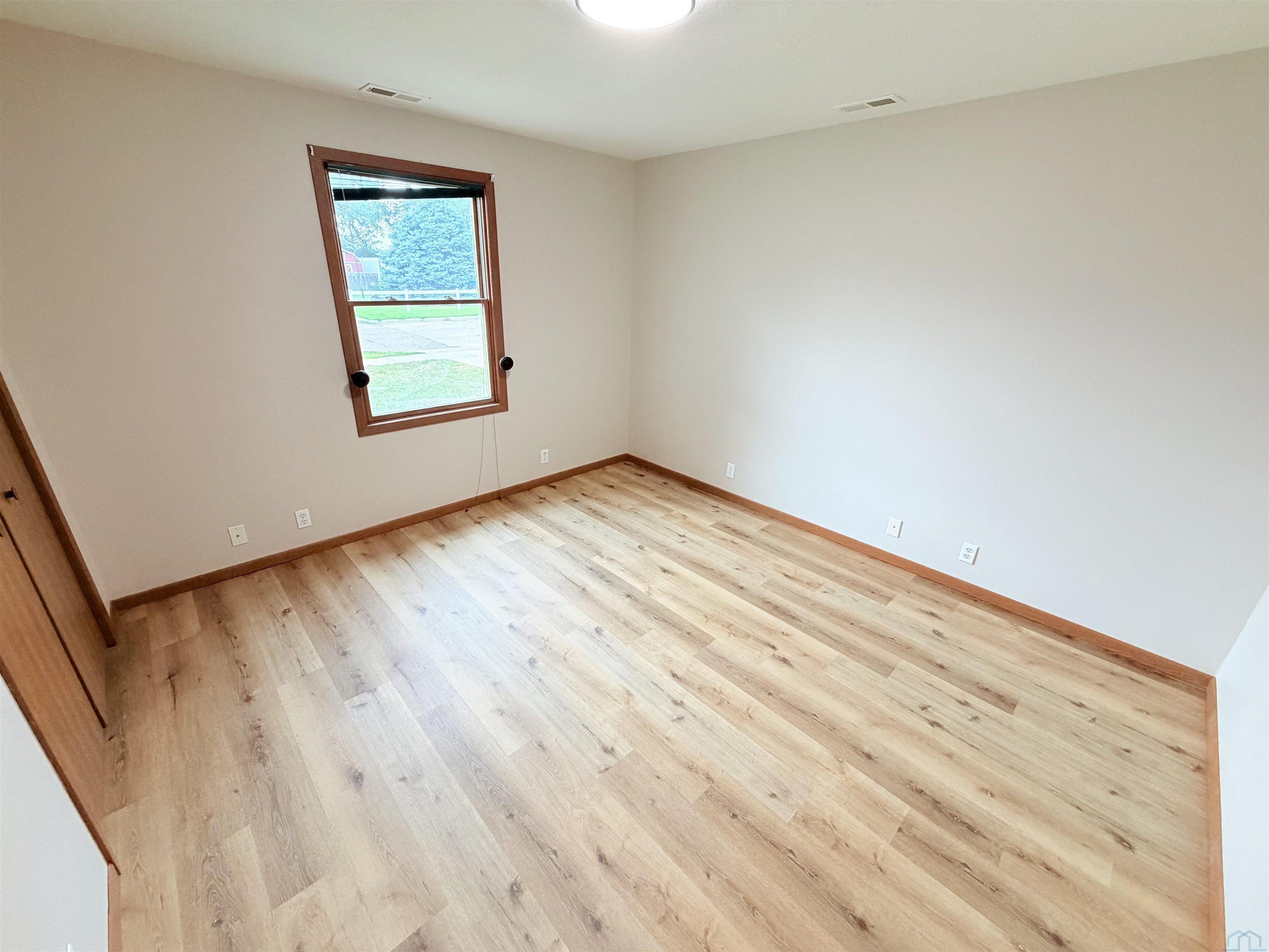 MLS #833931