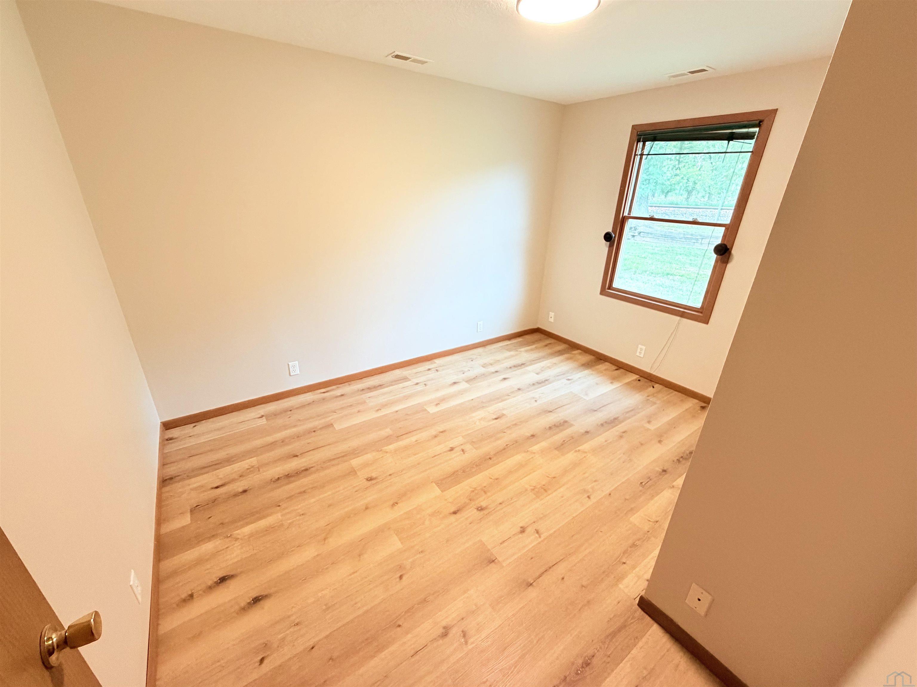 MLS #833931
