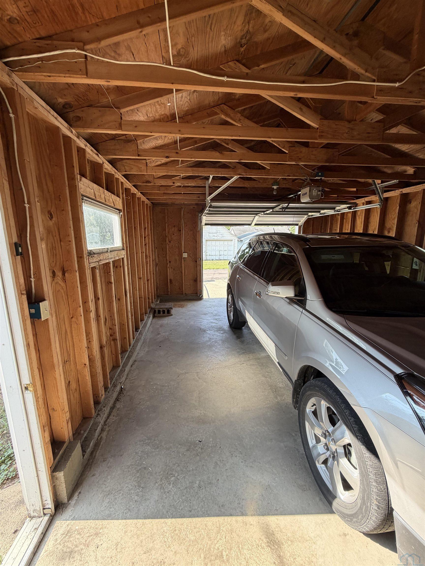 MLS #833940