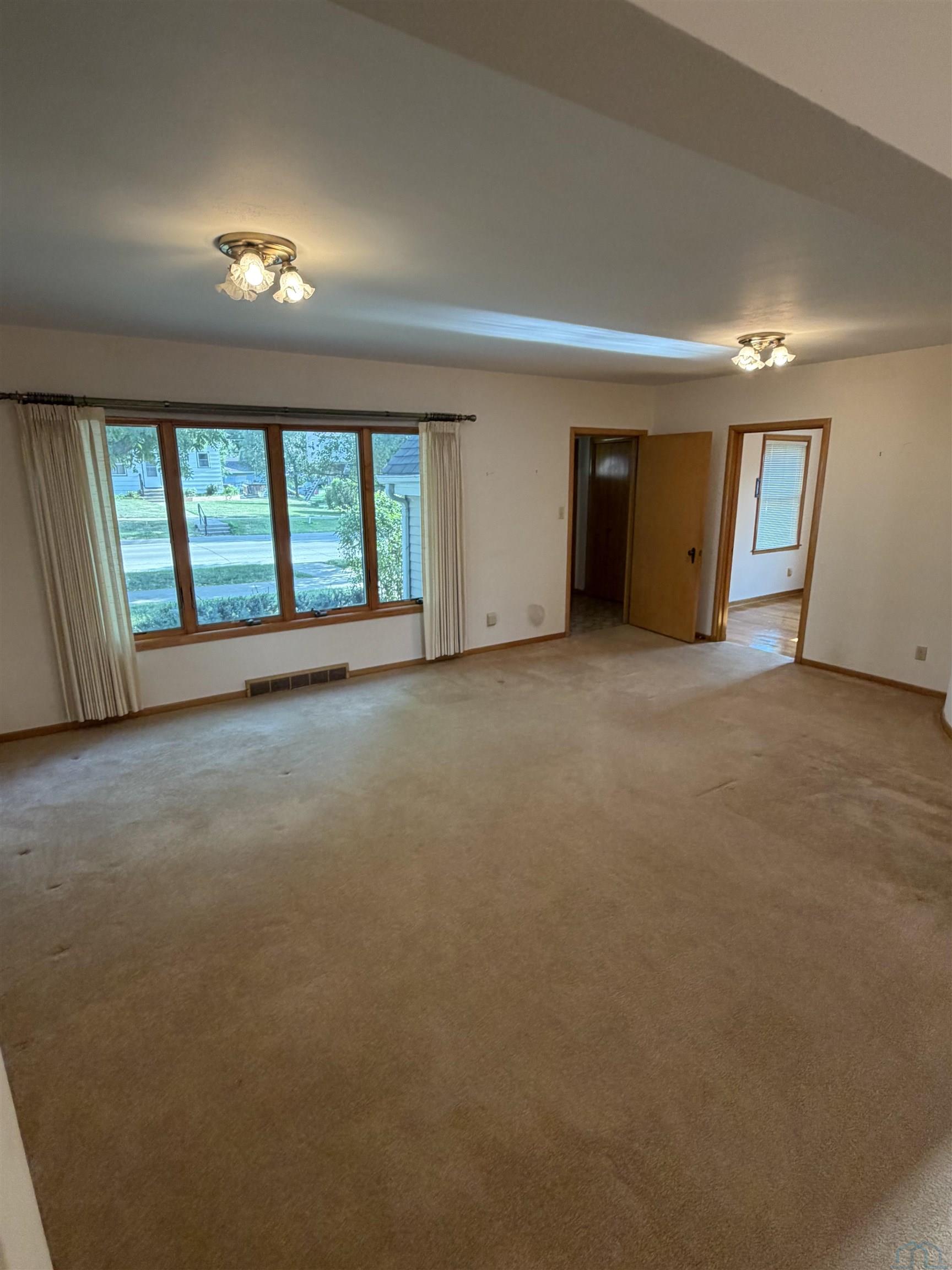 MLS #833940