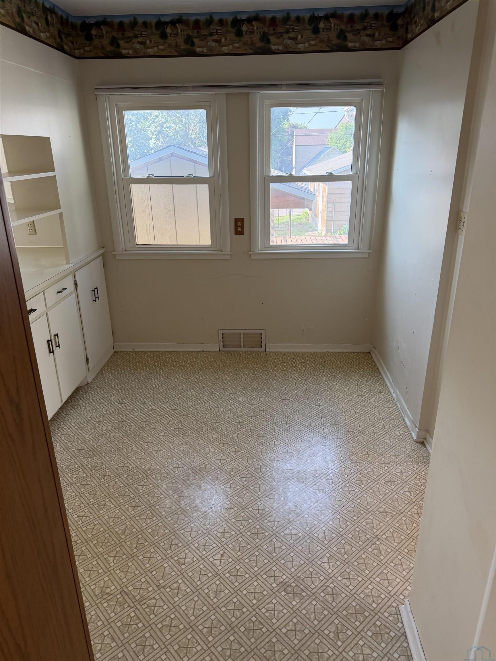 MLS #833940