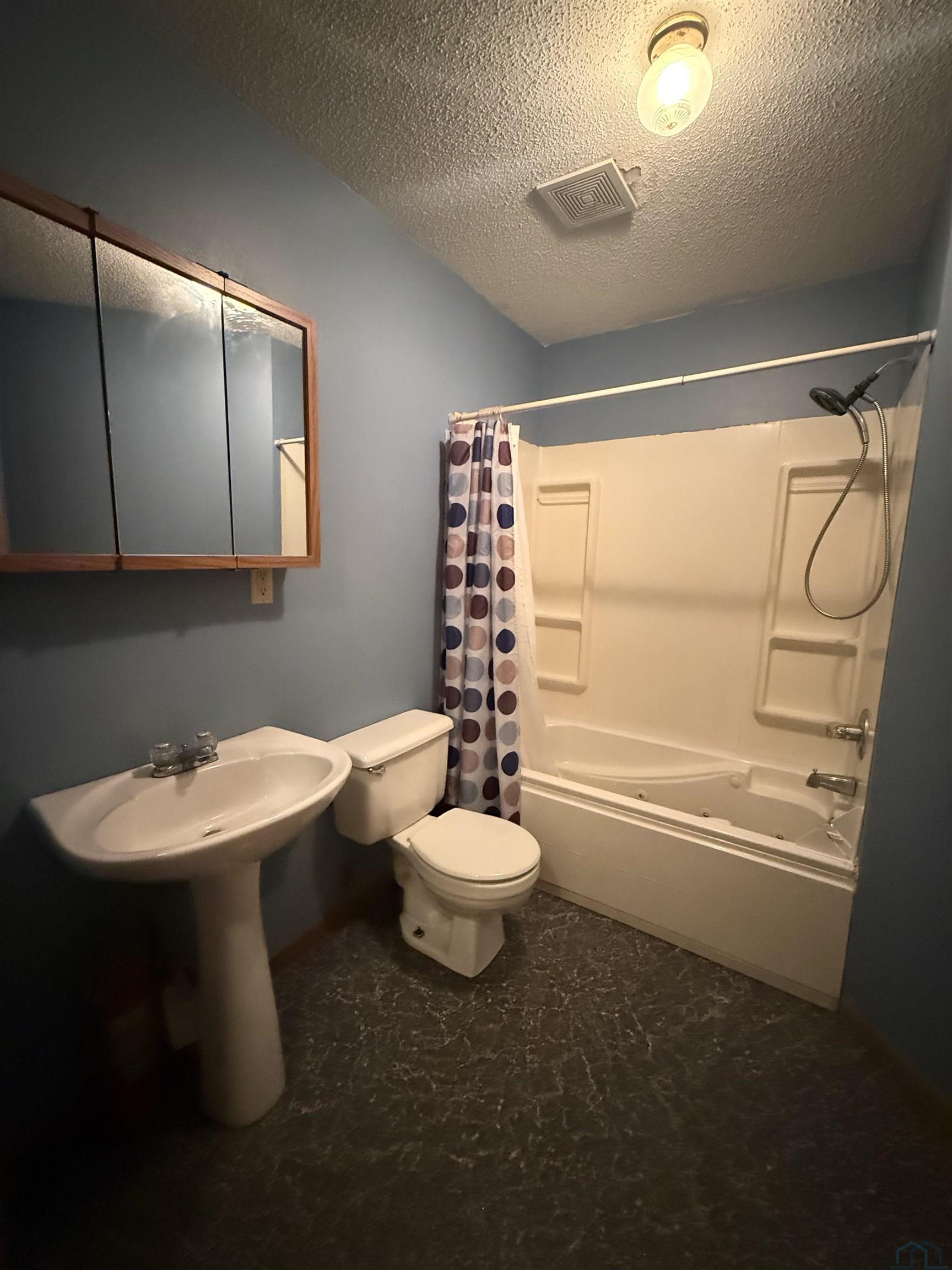 MLS #833941