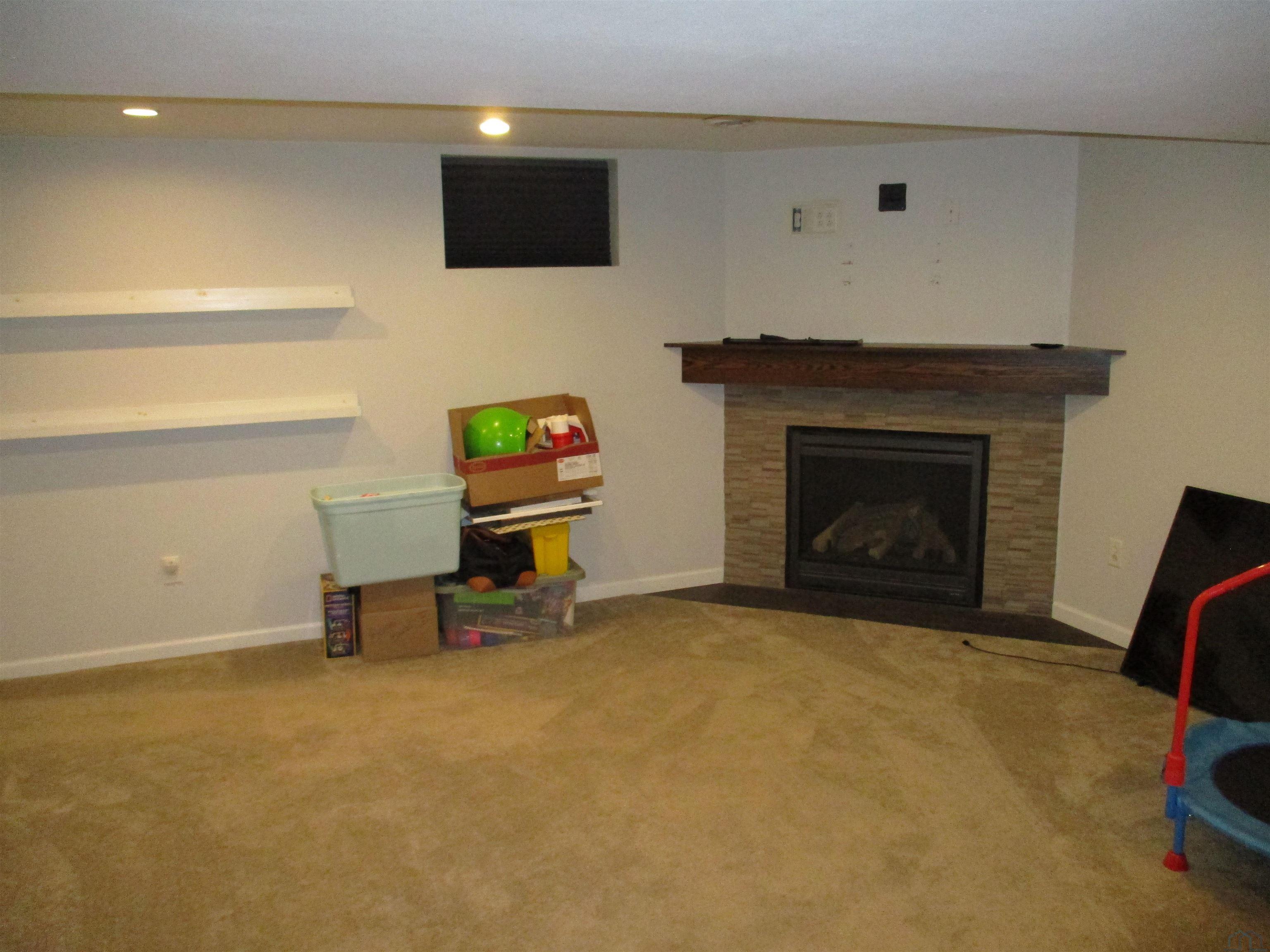 MLS #833942