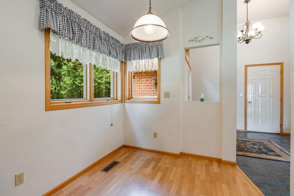 MLS #833944