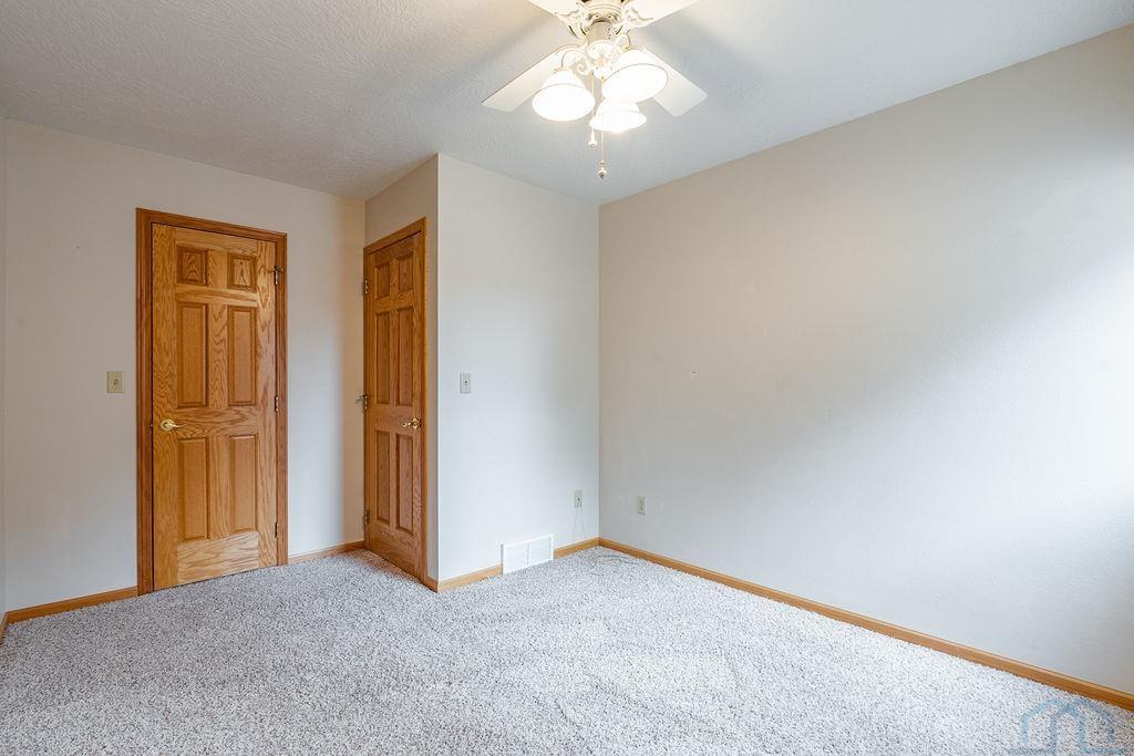 MLS #833944