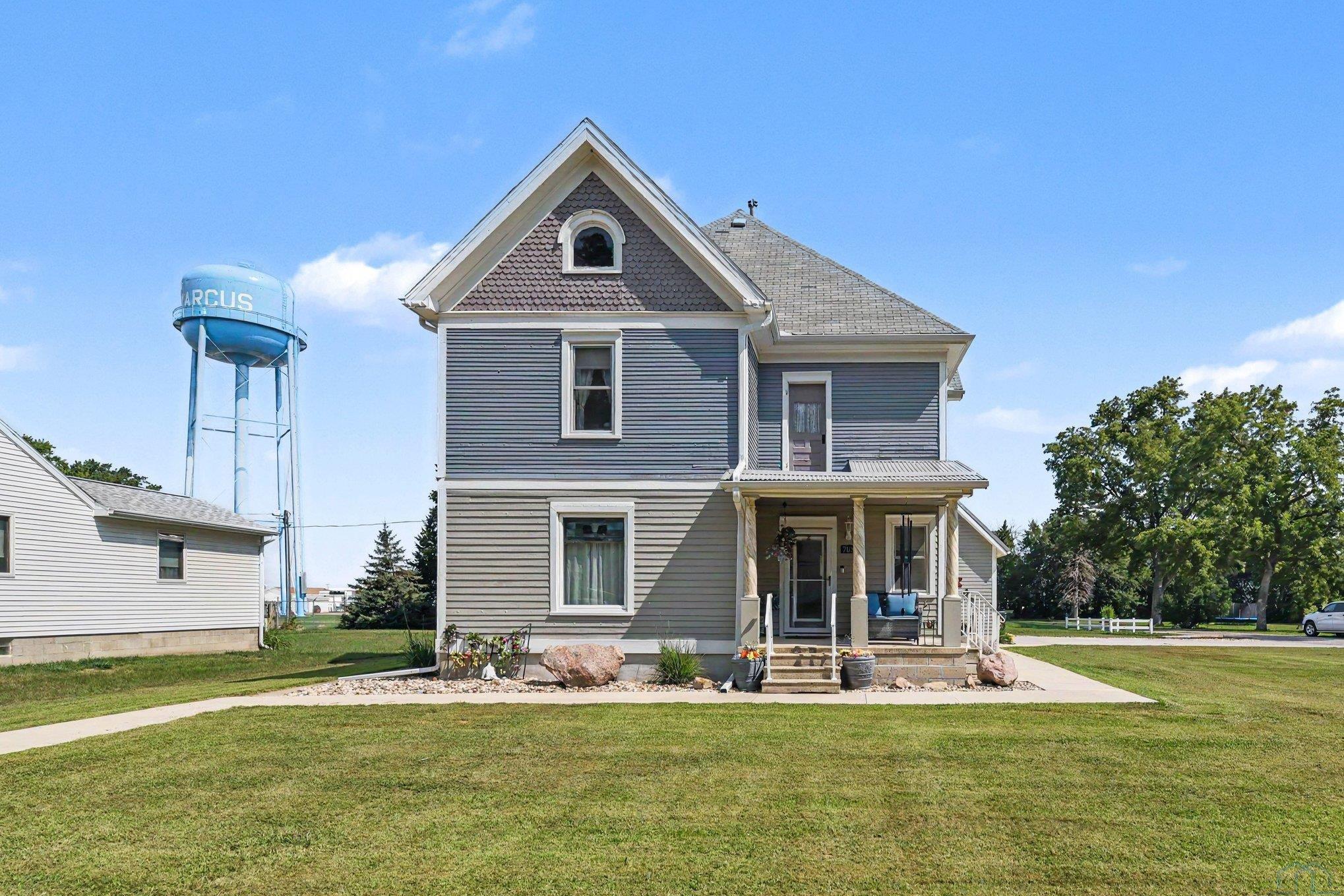 708 Cedar St E, Marcus, IA 51035 