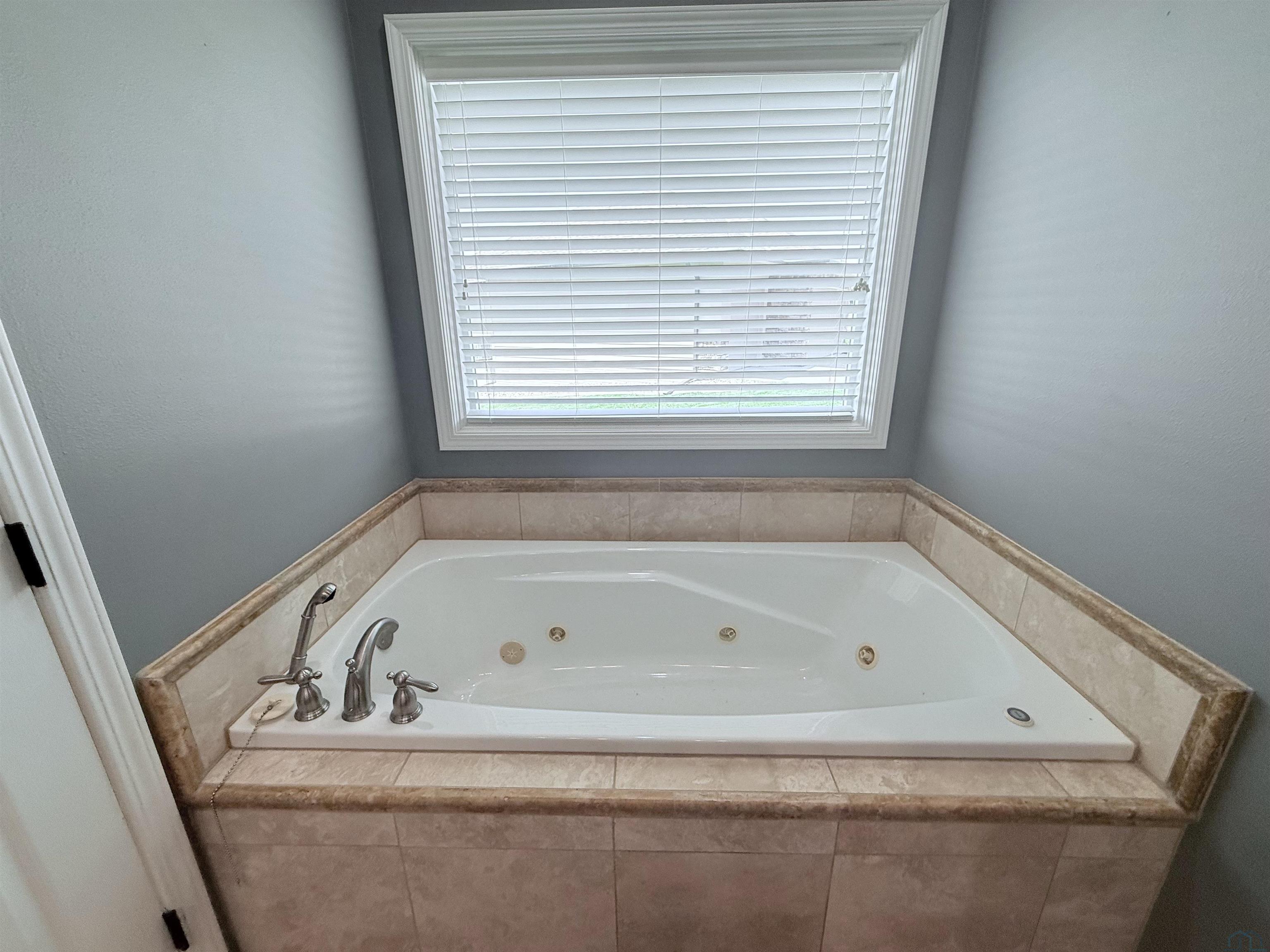 MLS #833953