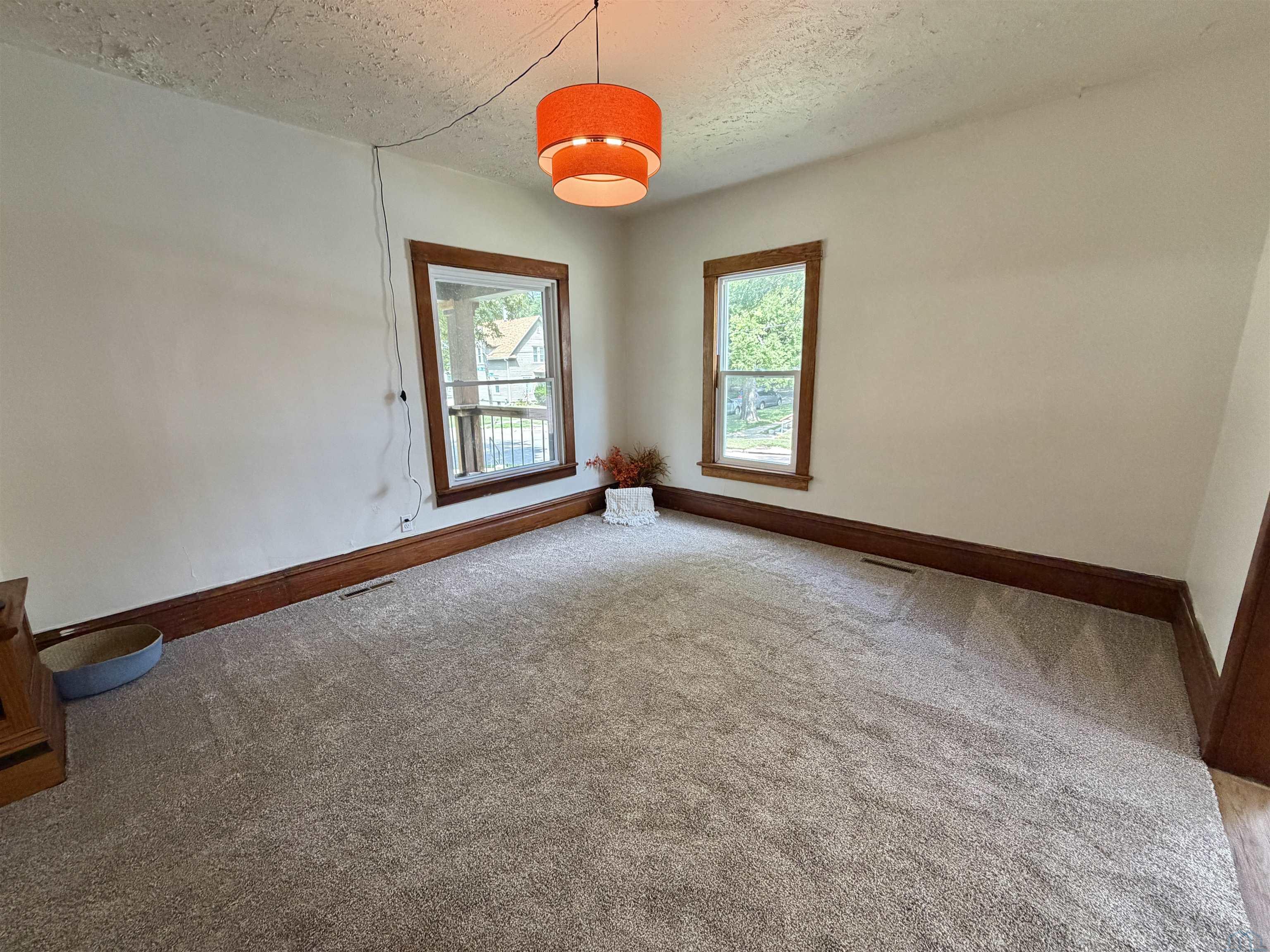 MLS #833955