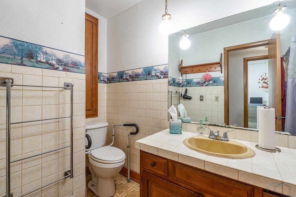MLS #833956
