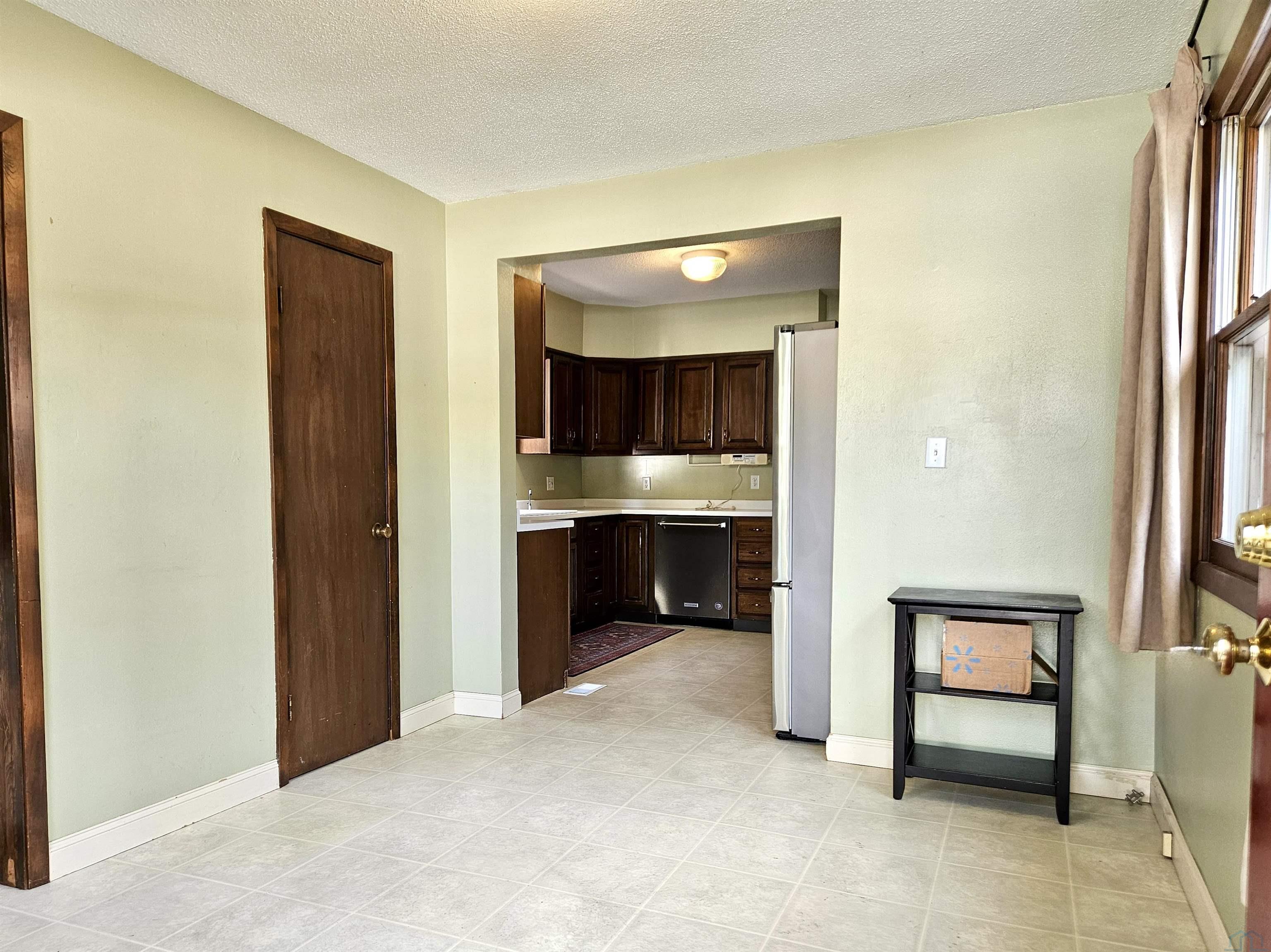 MLS #833958