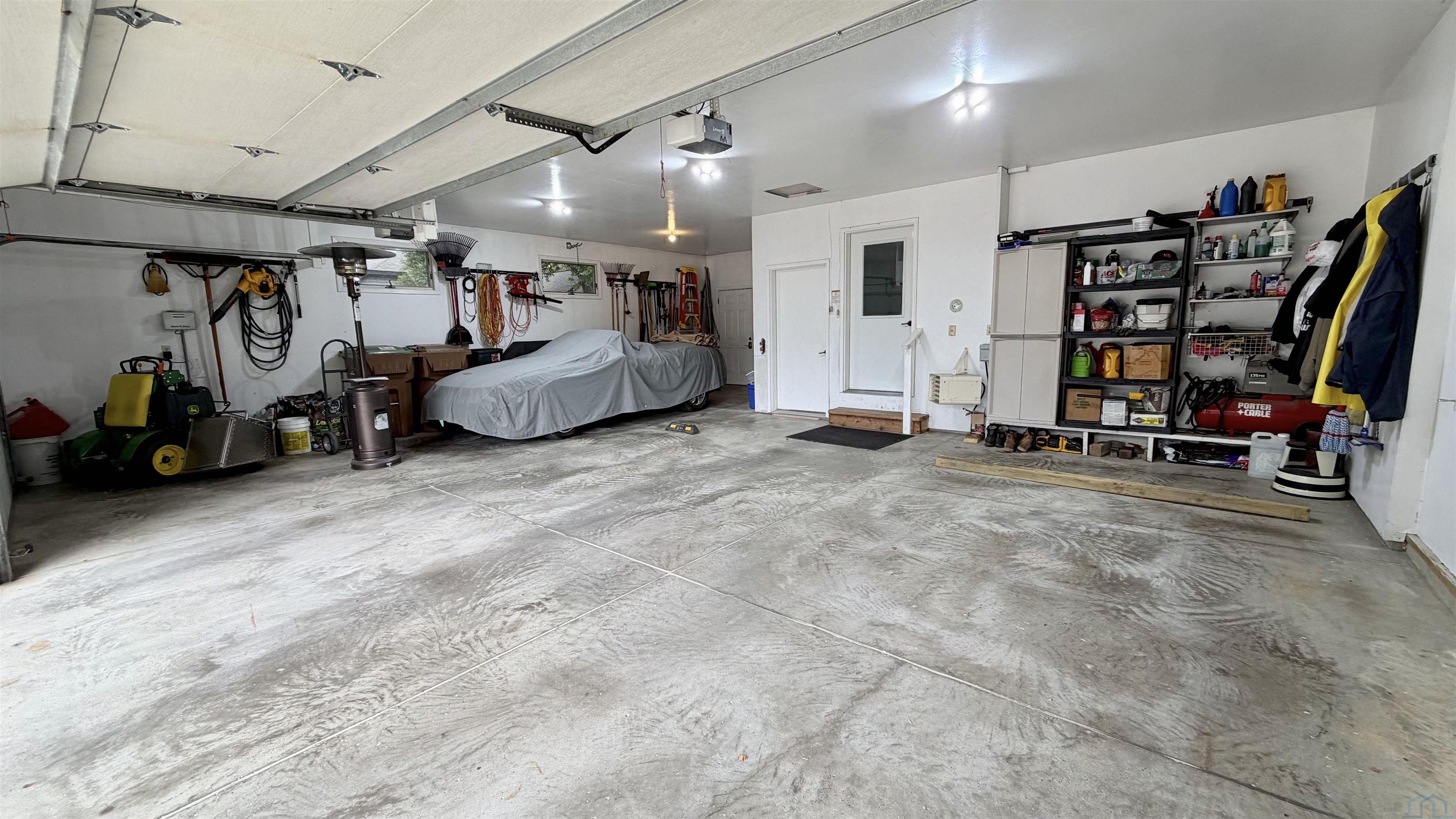 MLS #833960