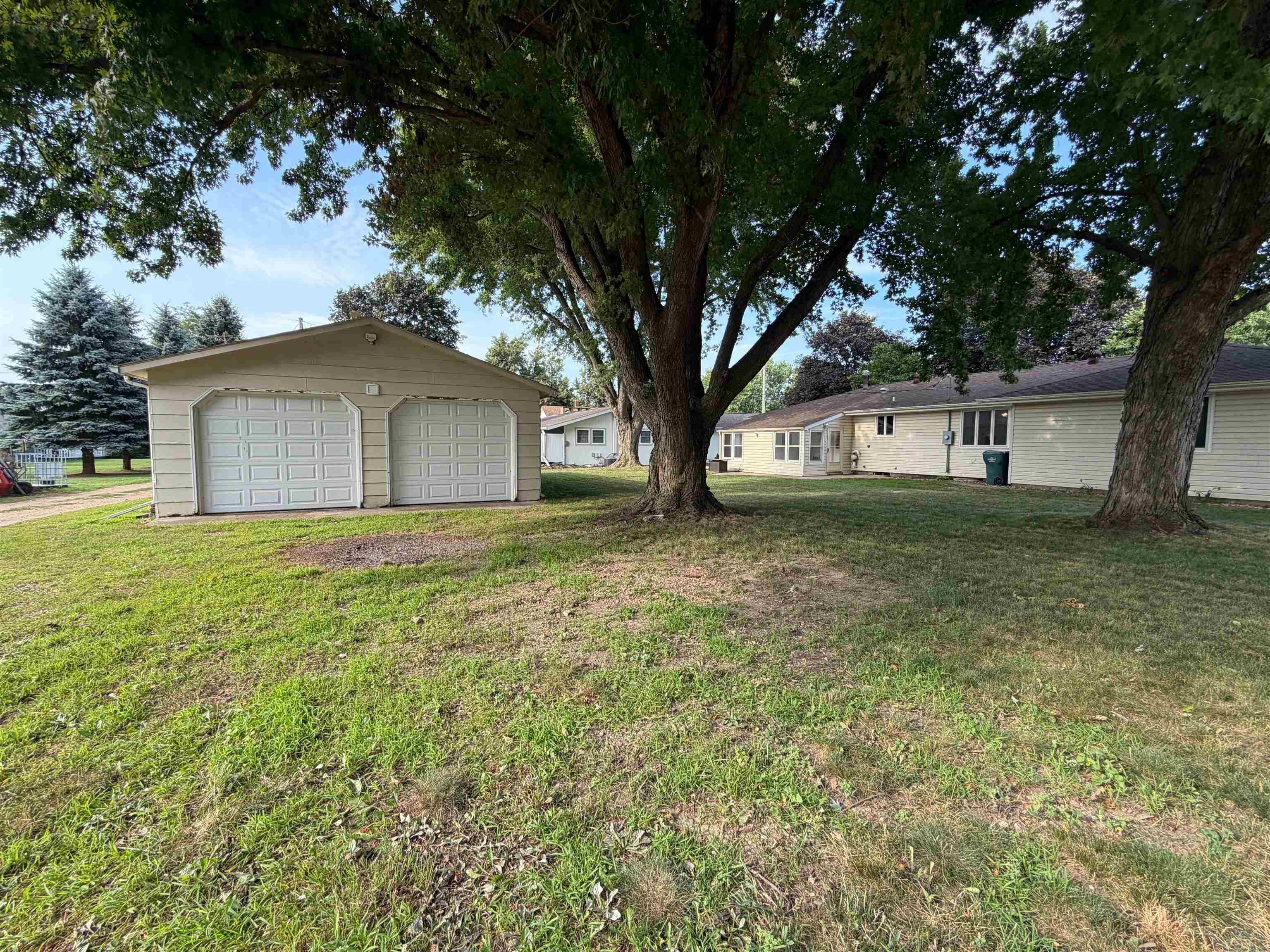 MLS #833967