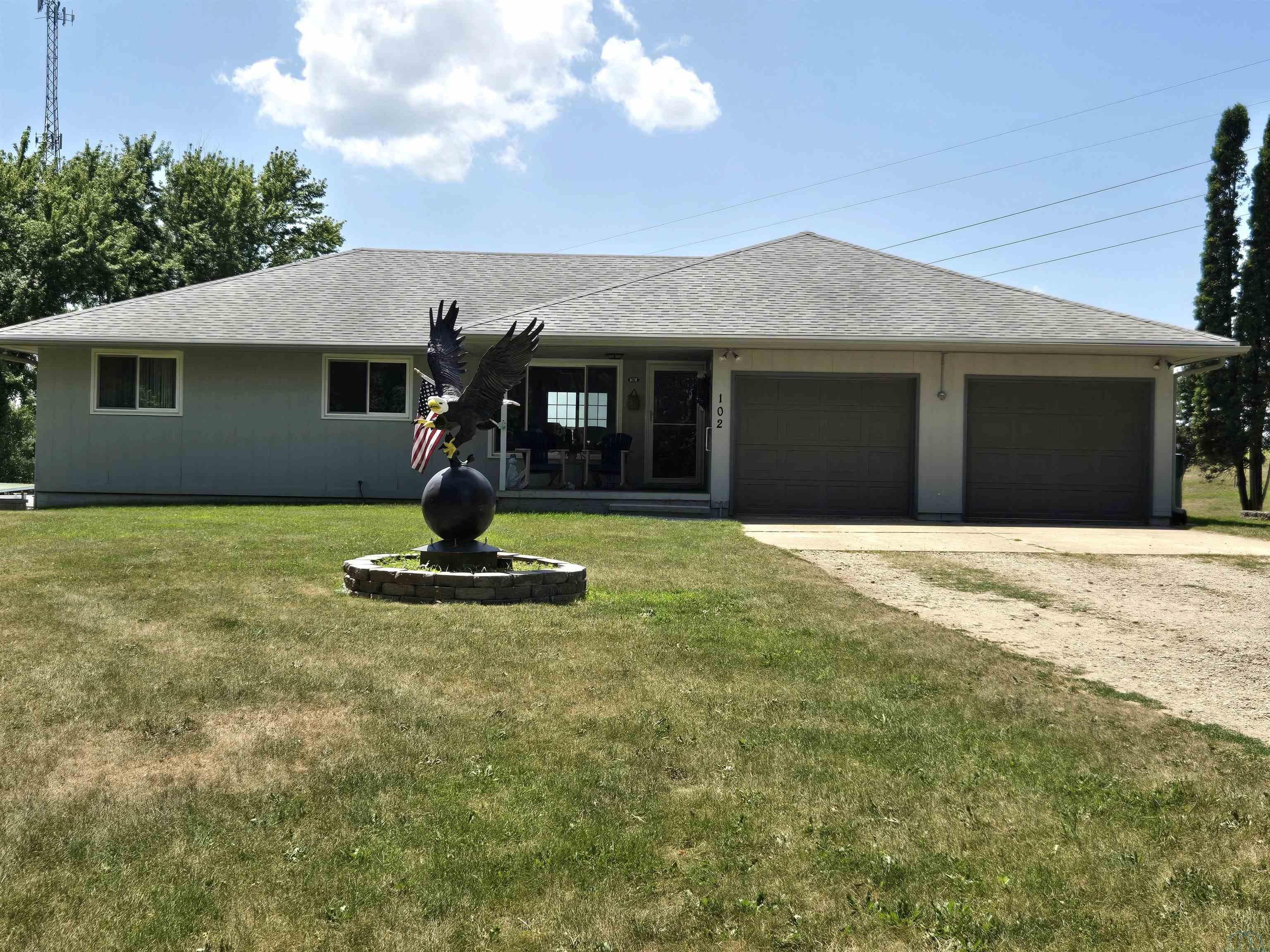 102 Sandy Lane, Sioux City, IA 51106 