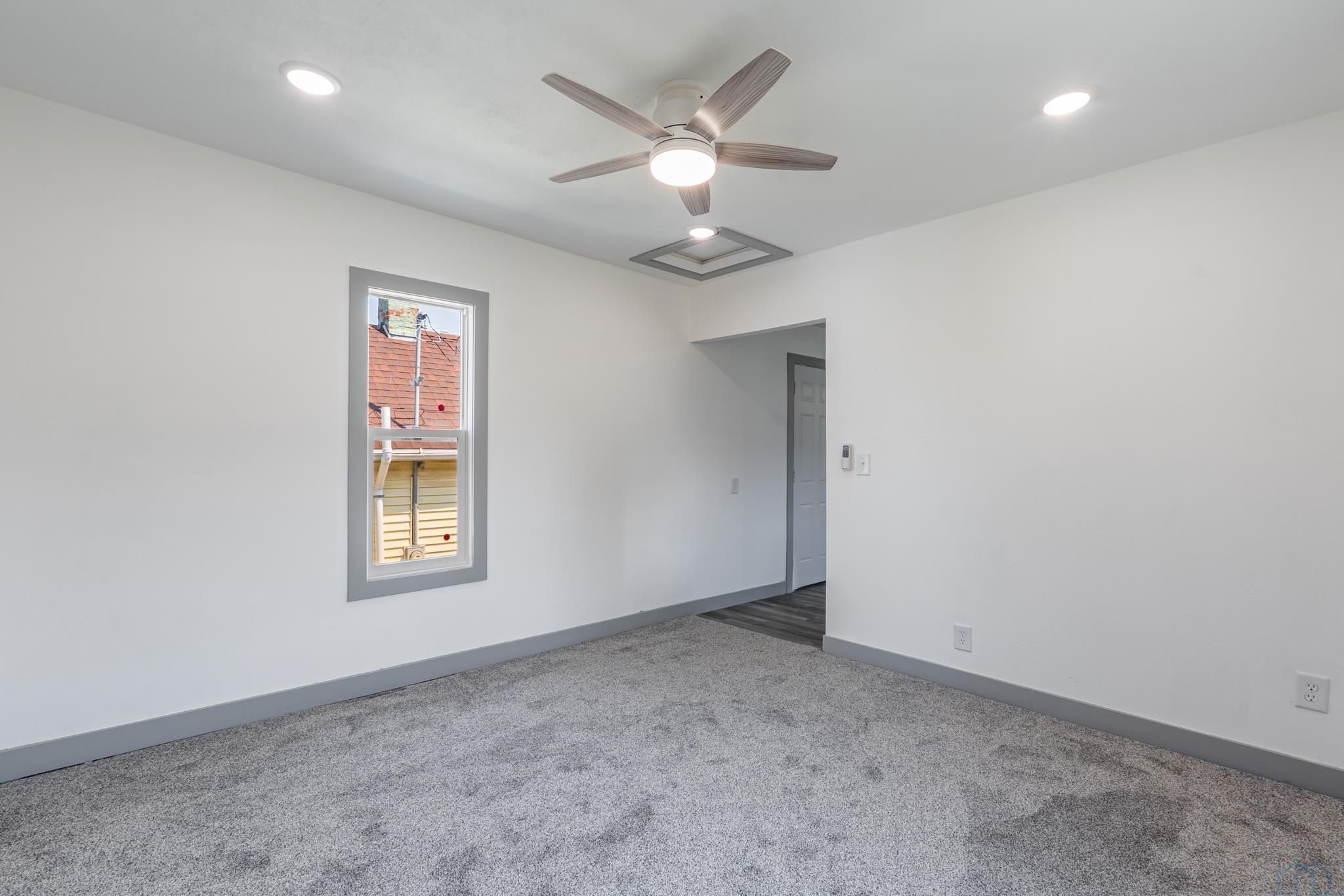 MLS #833972