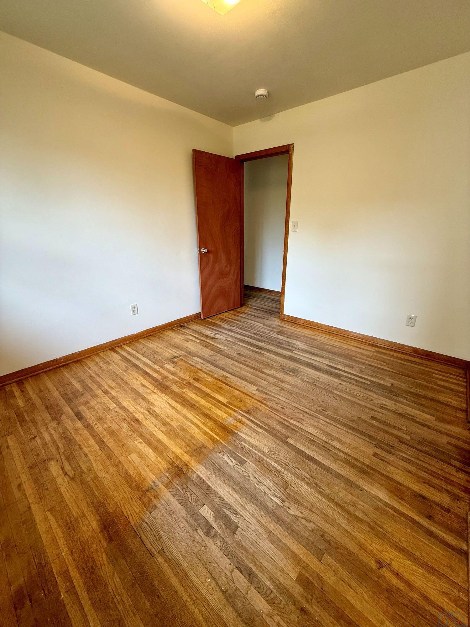 MLS #833978