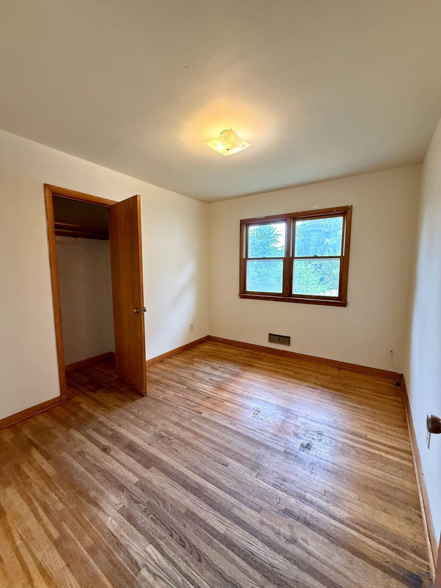 MLS #833978