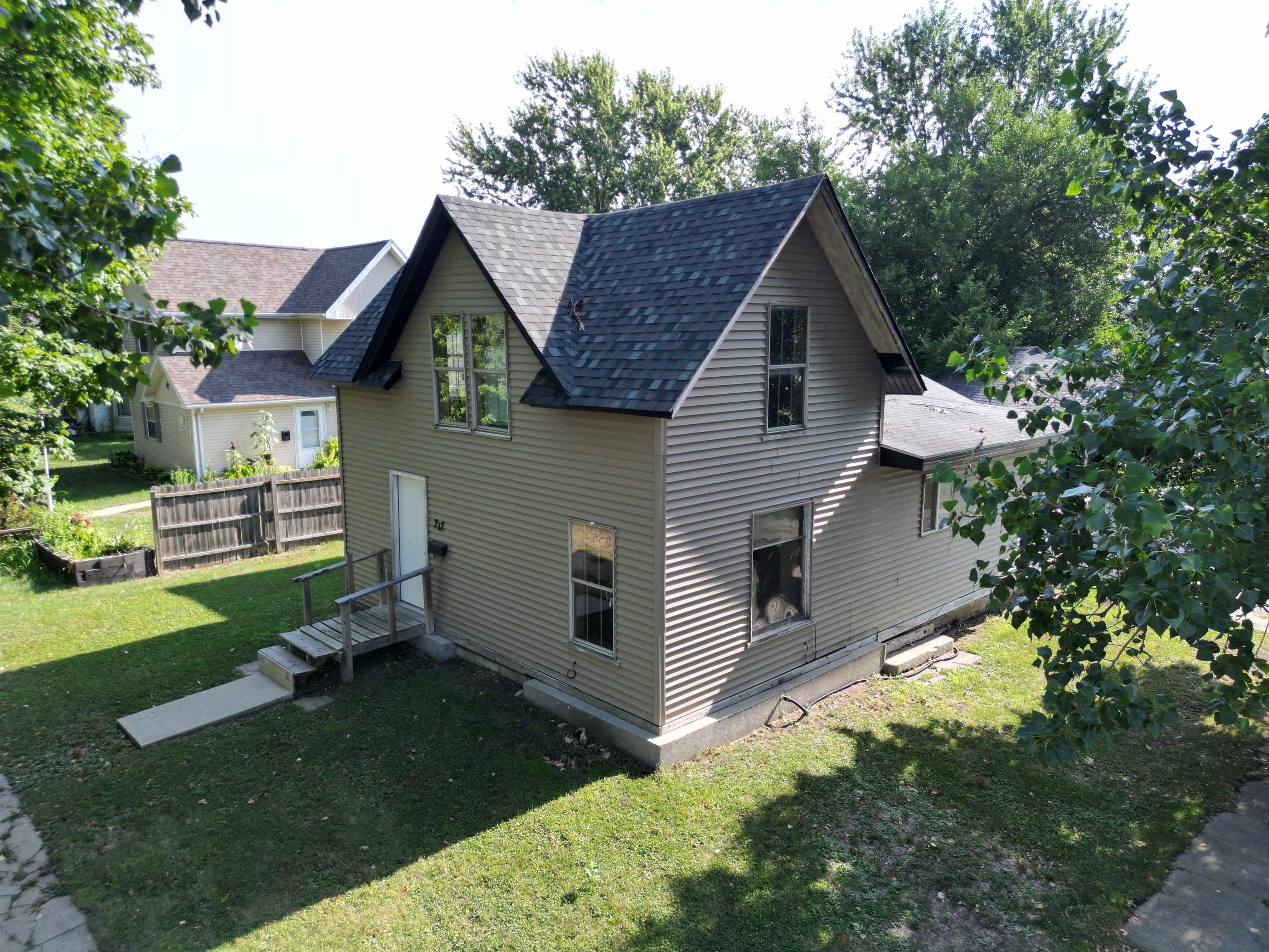 217 JOHNSON ST, Alta, IA 51002 