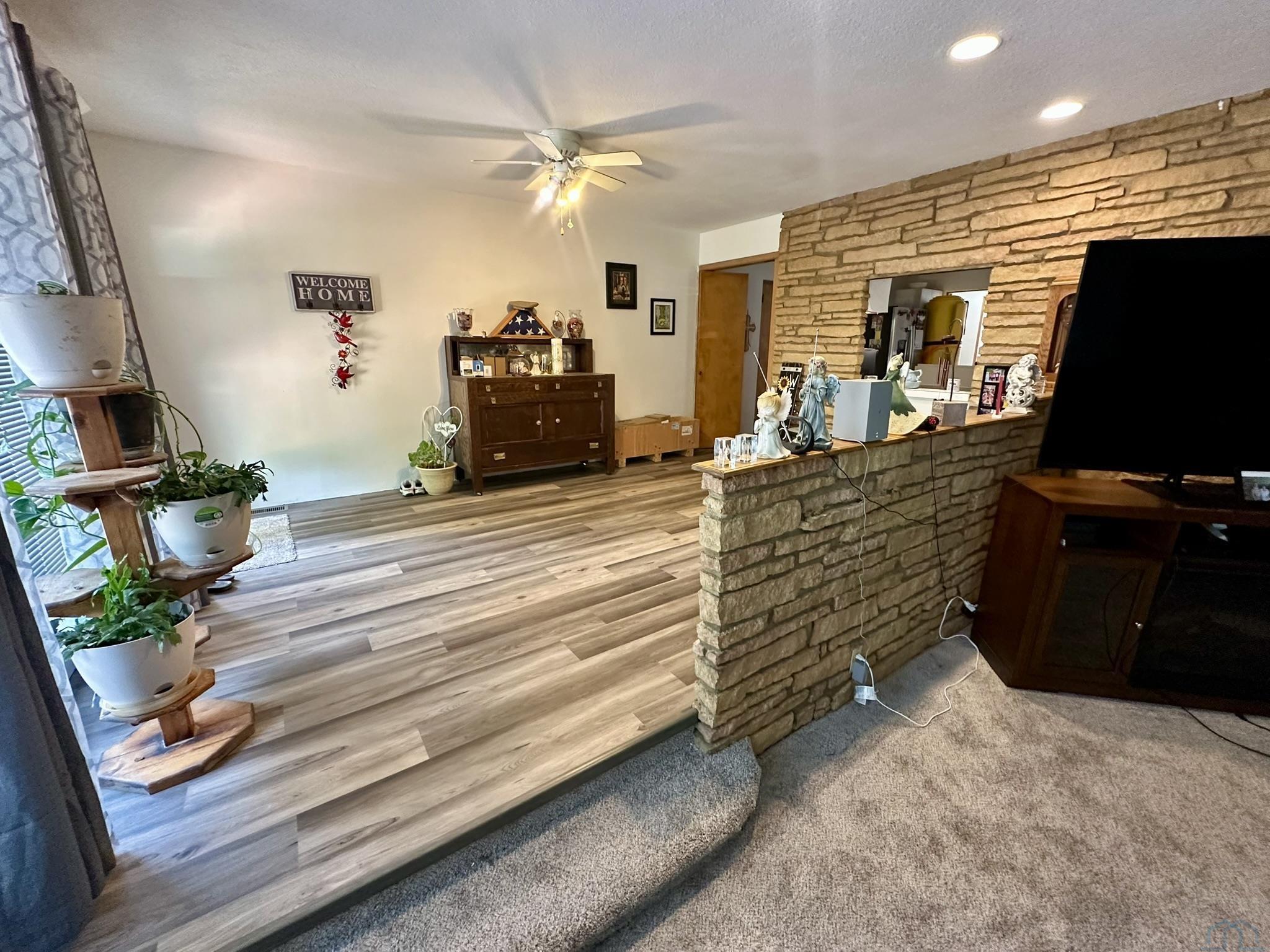 MLS #833996