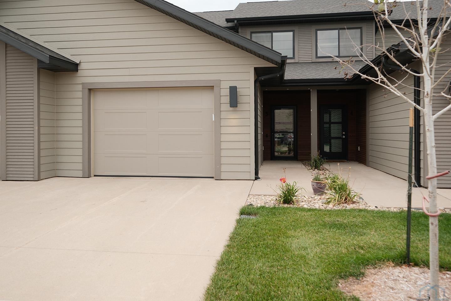 710 12th Street NE						  						 , Sioux Center						 , IA						  51250						  