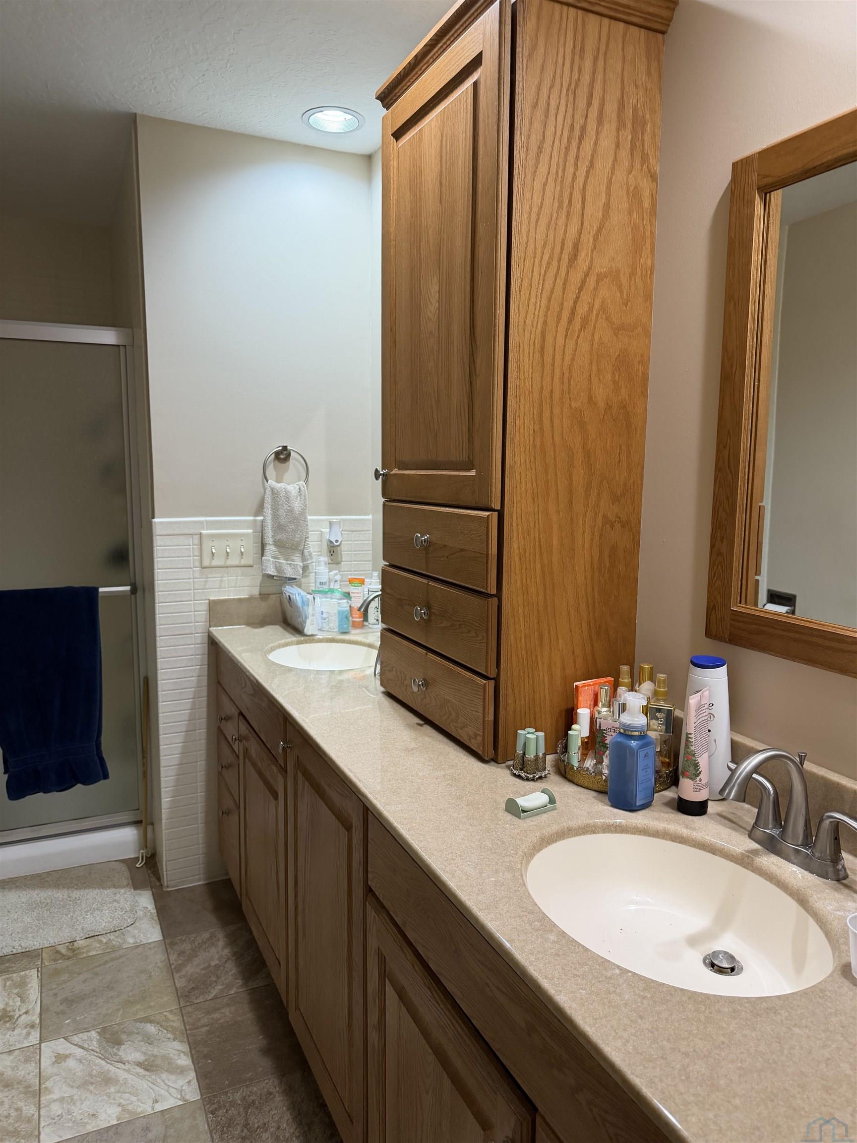 MLS #834042