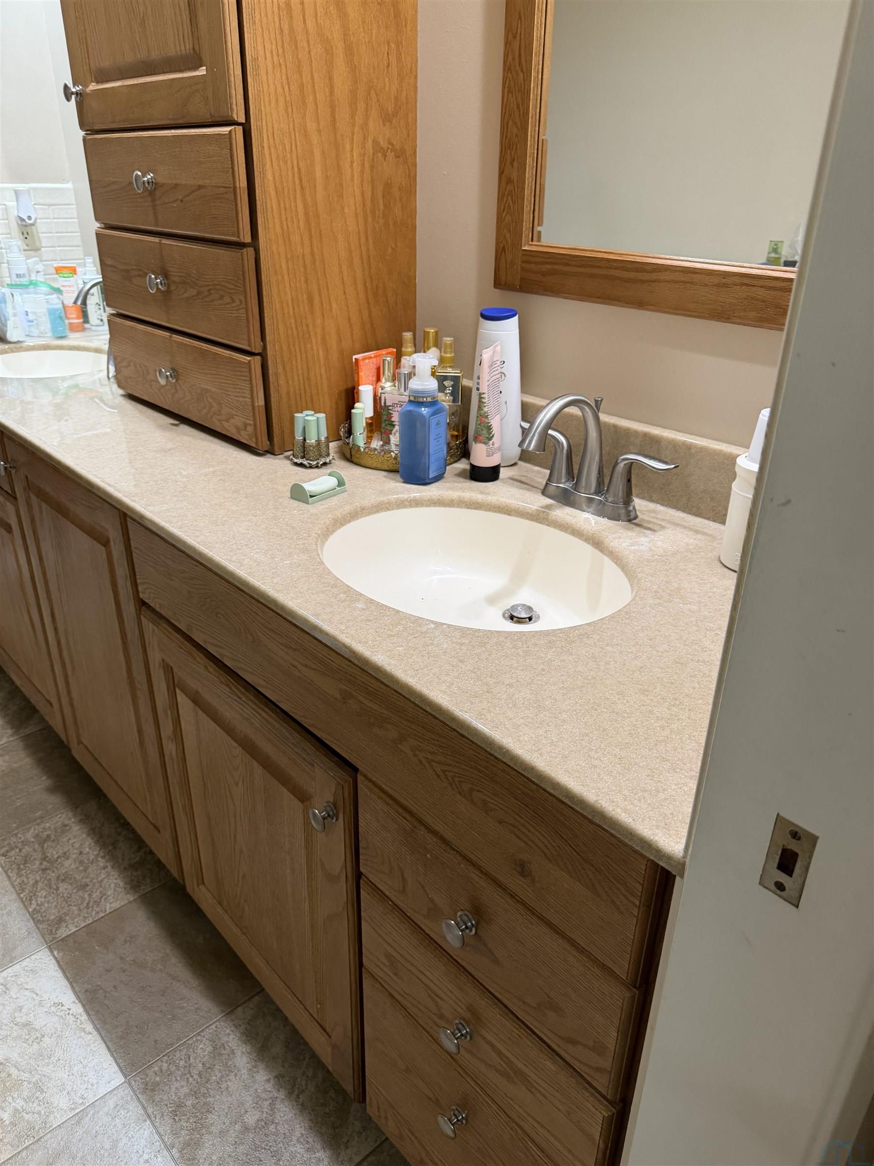 MLS #834042