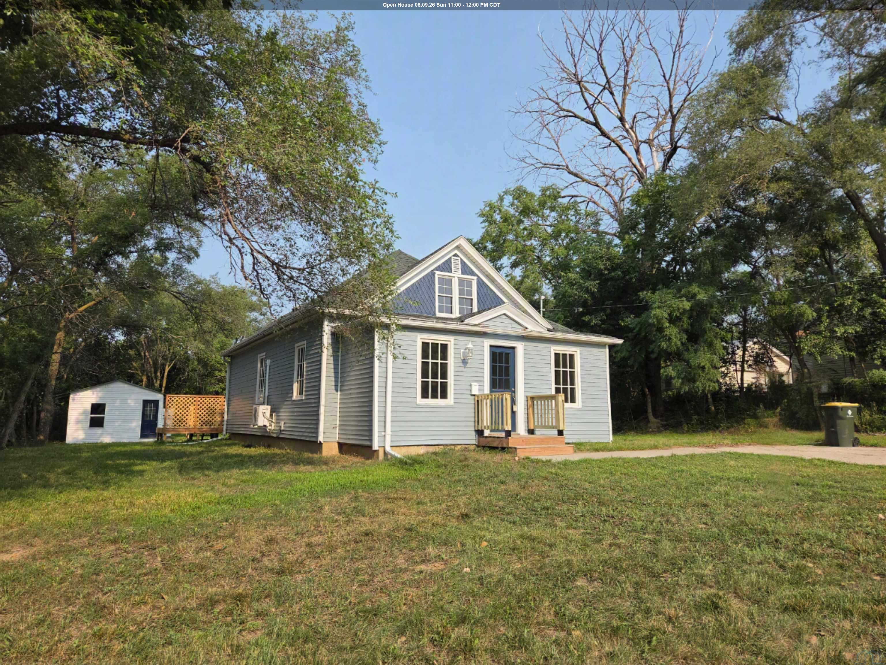 301 Logan St., Sioux City, IA 51105 