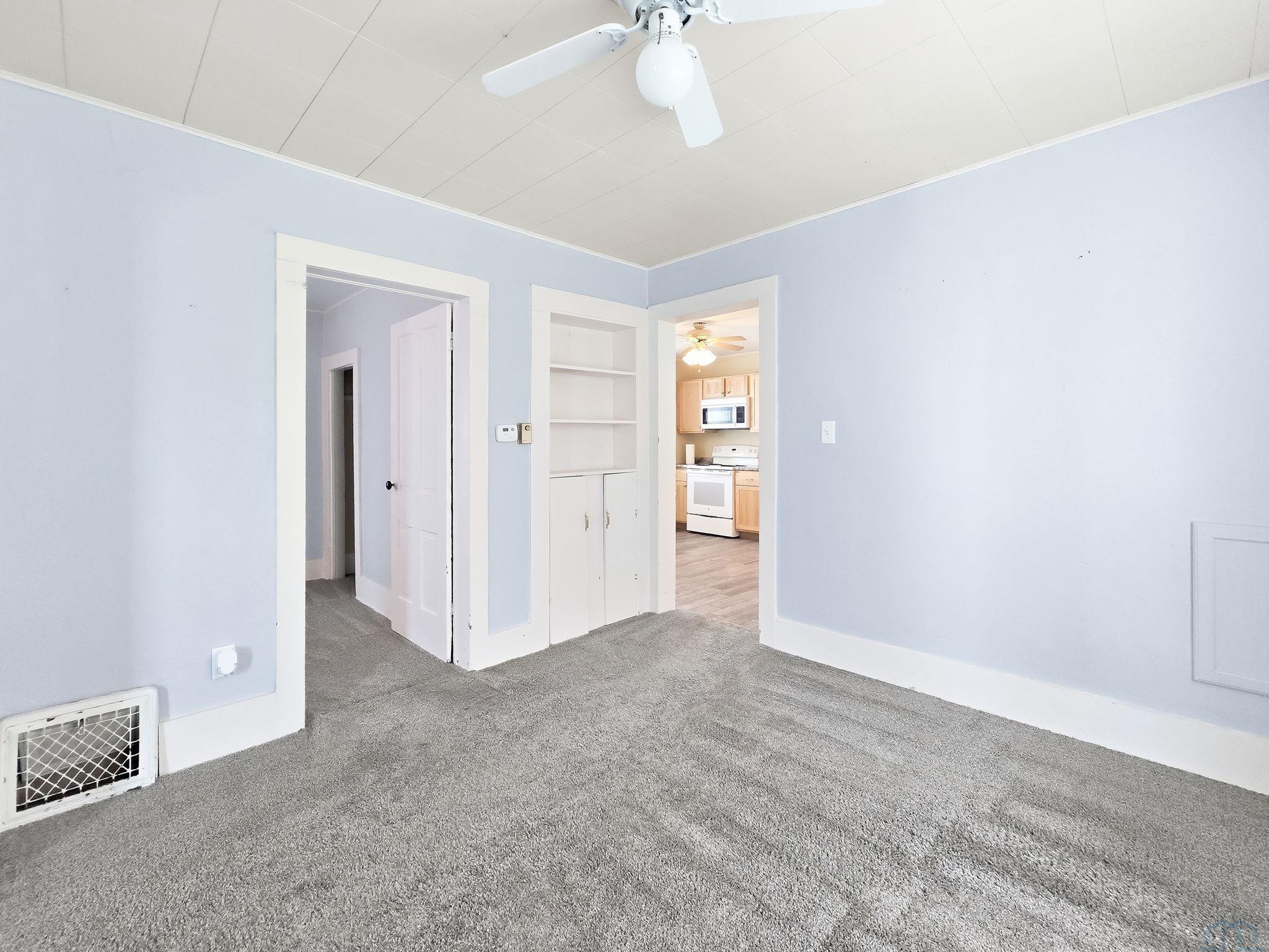 MLS #834052