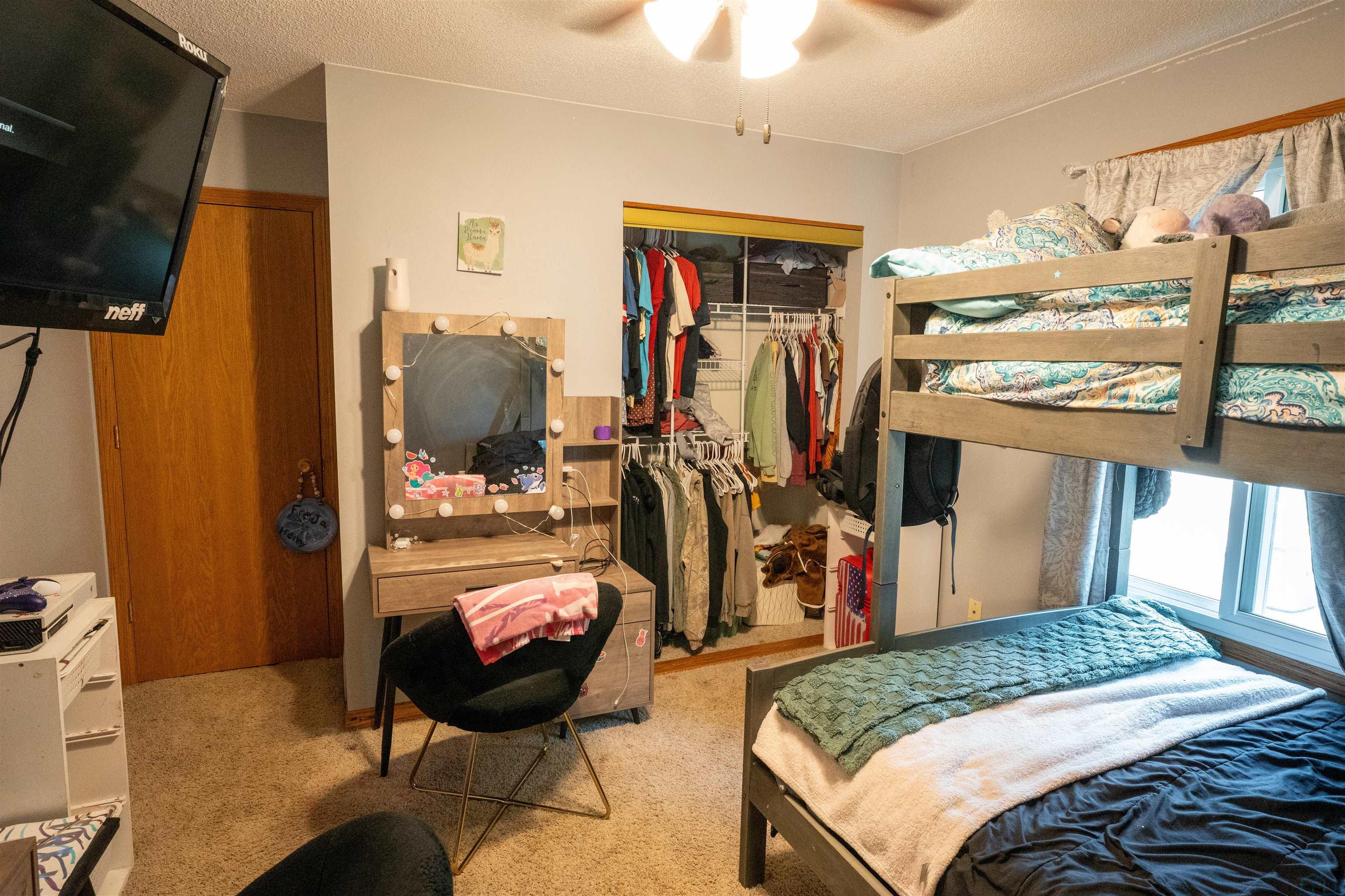 MLS #834076