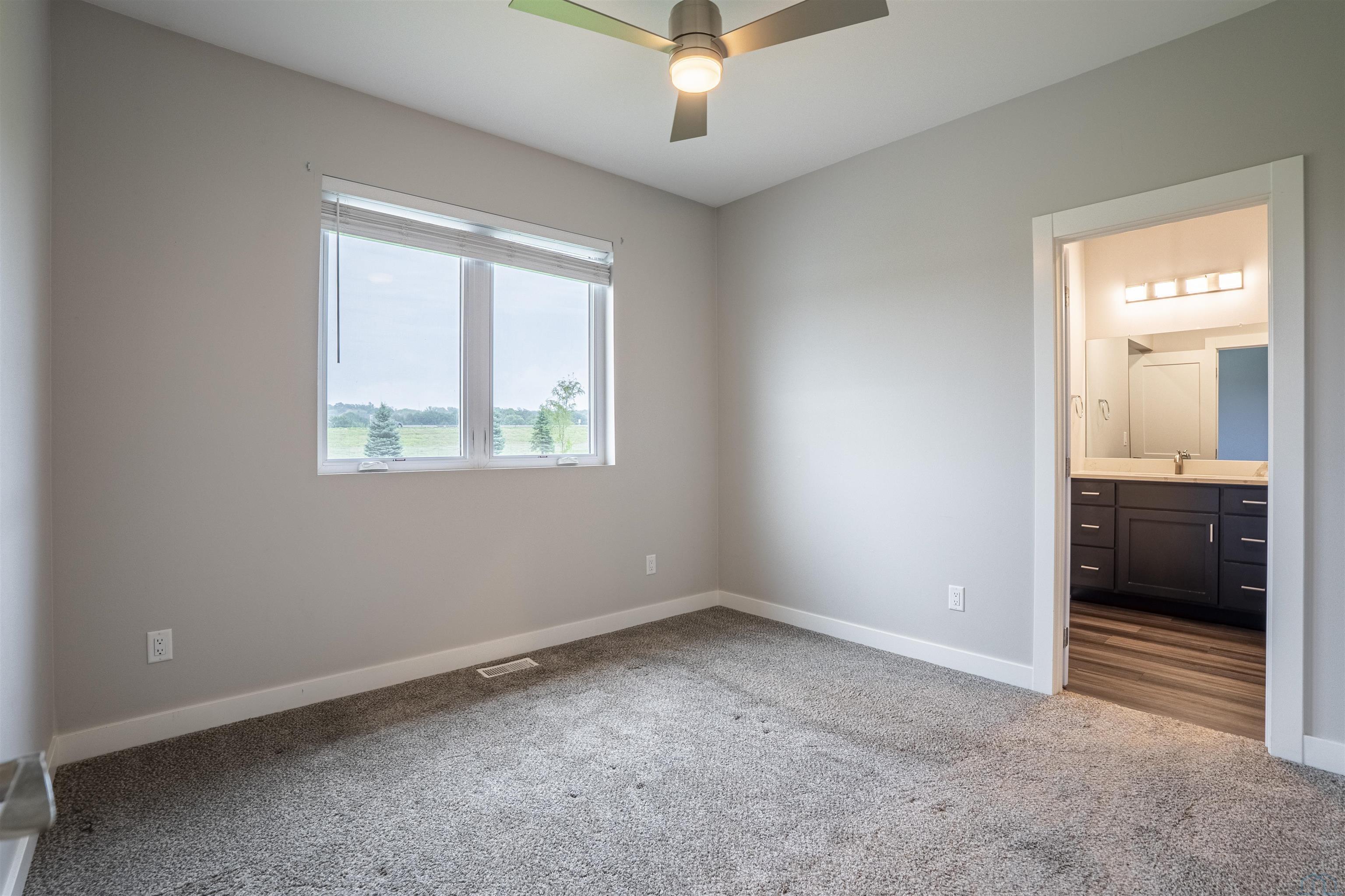 MLS #834087