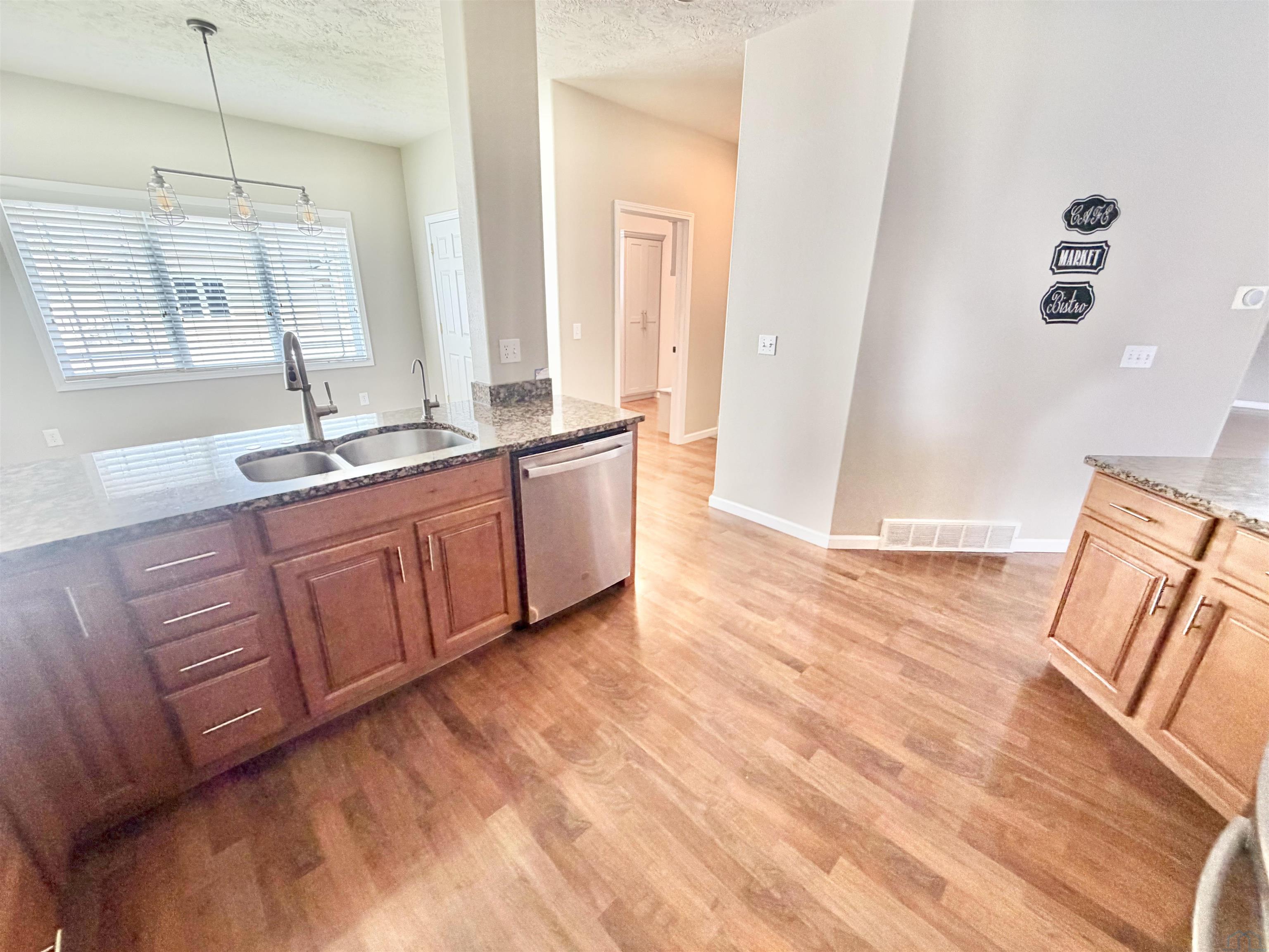 MLS #834097