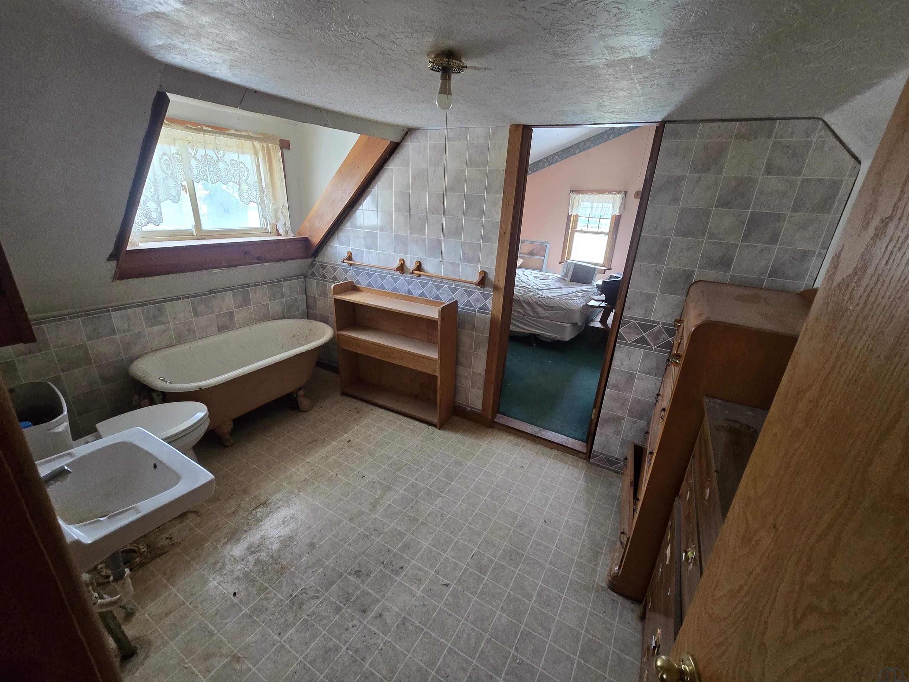 MLS #834101