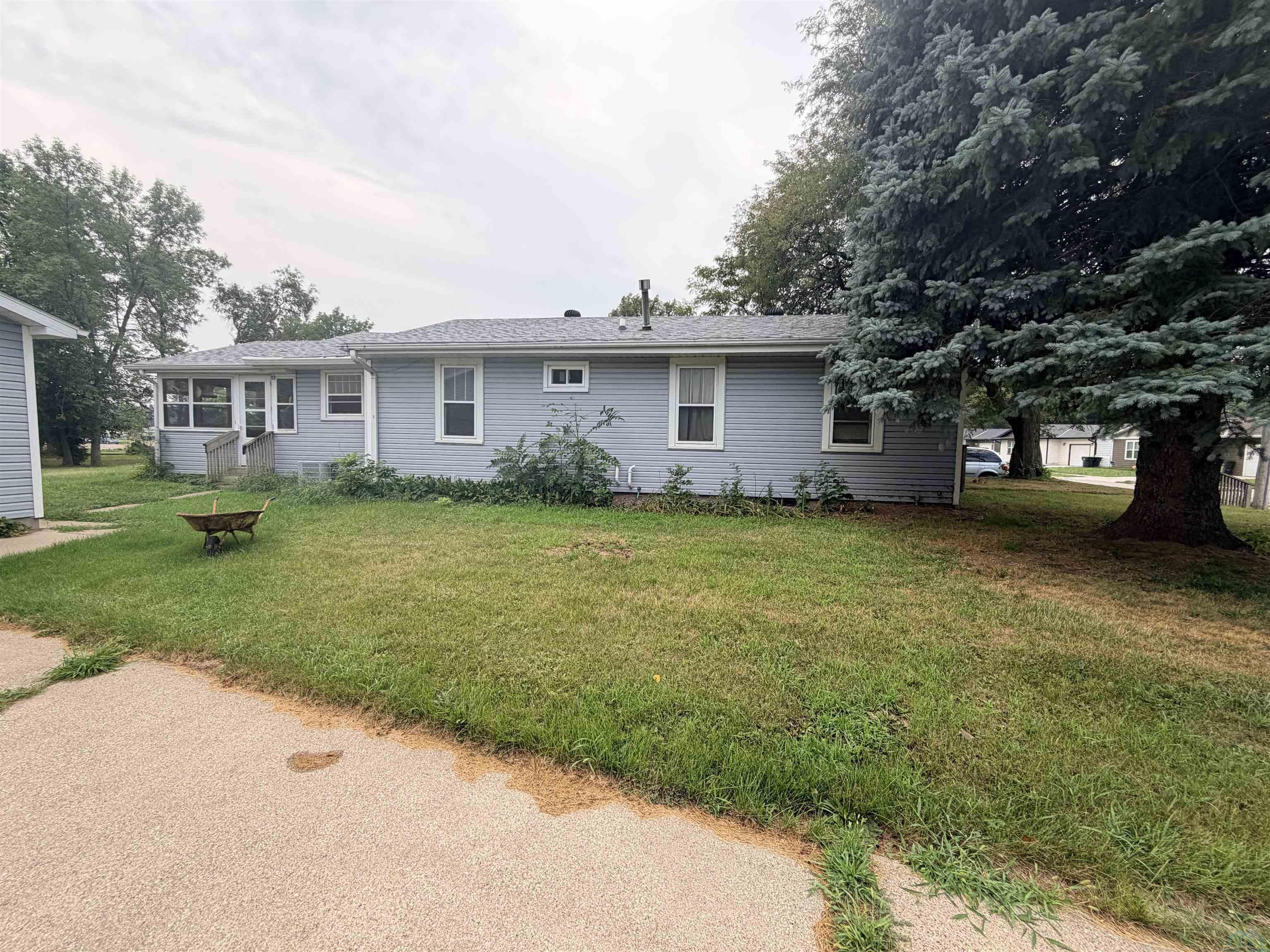 MLS #834104