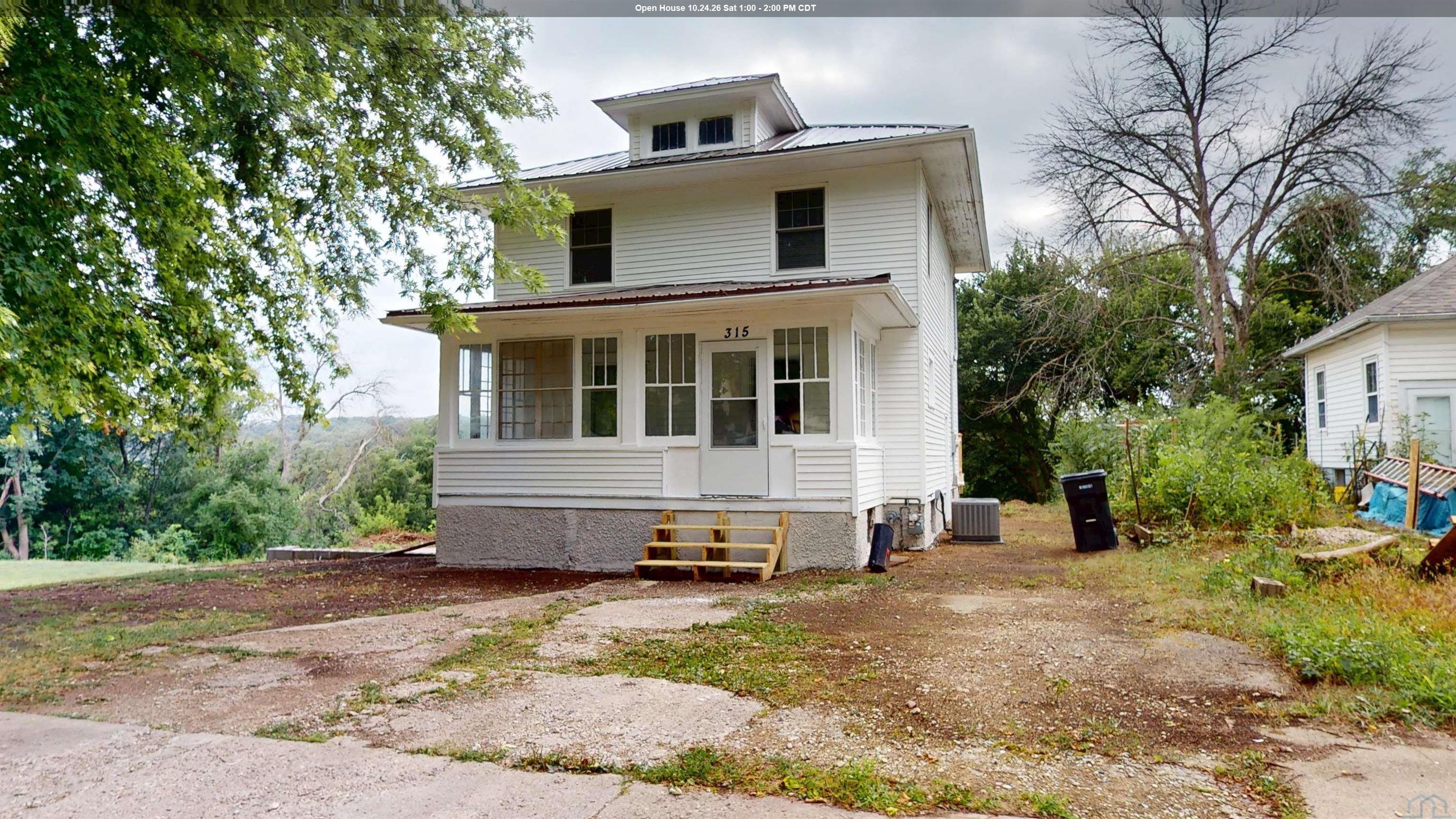 315 10TH ST S, Cherokee, IA 51012 